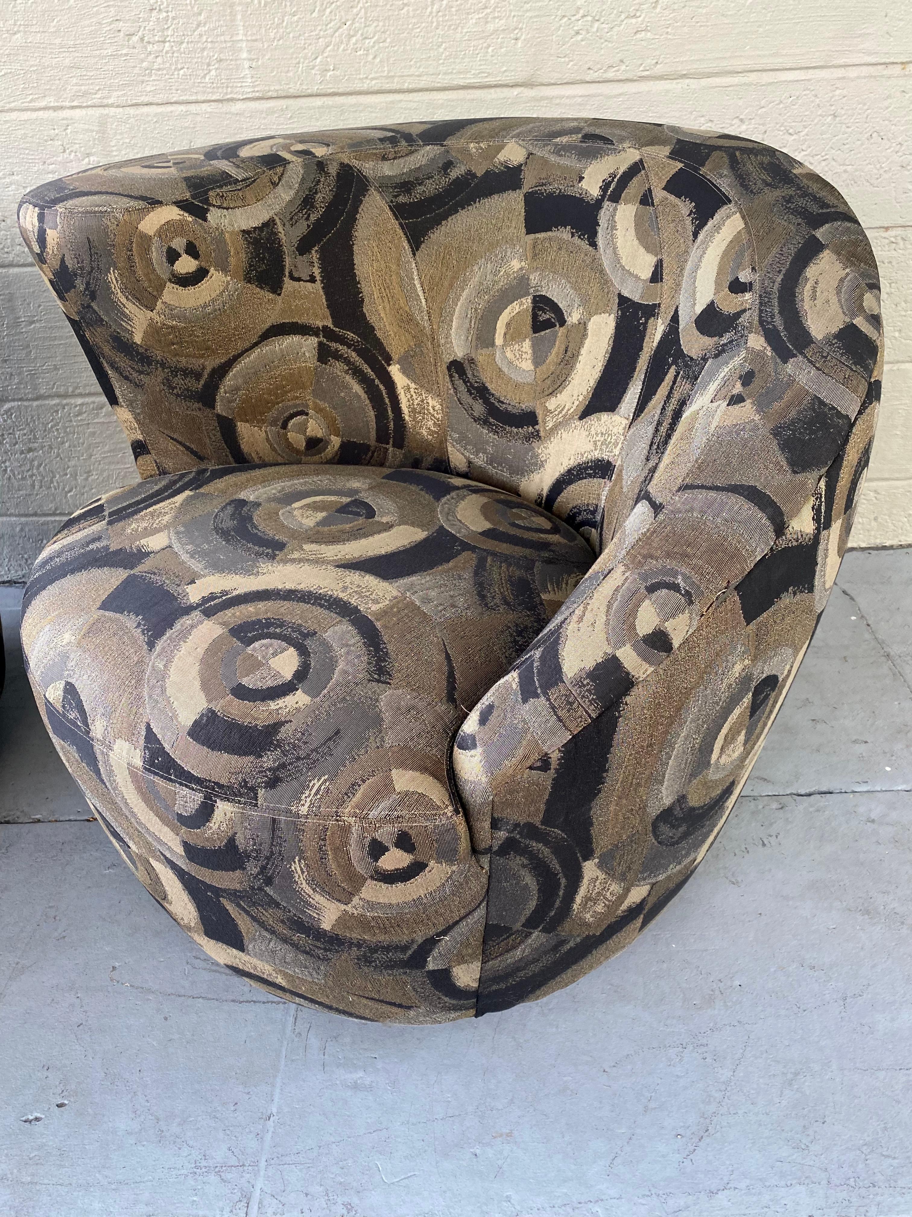 Late 20th Century 1980s XL Nautilus Abstract Weiman Sculptural Swivel Chairs, Set of 2 For Sale