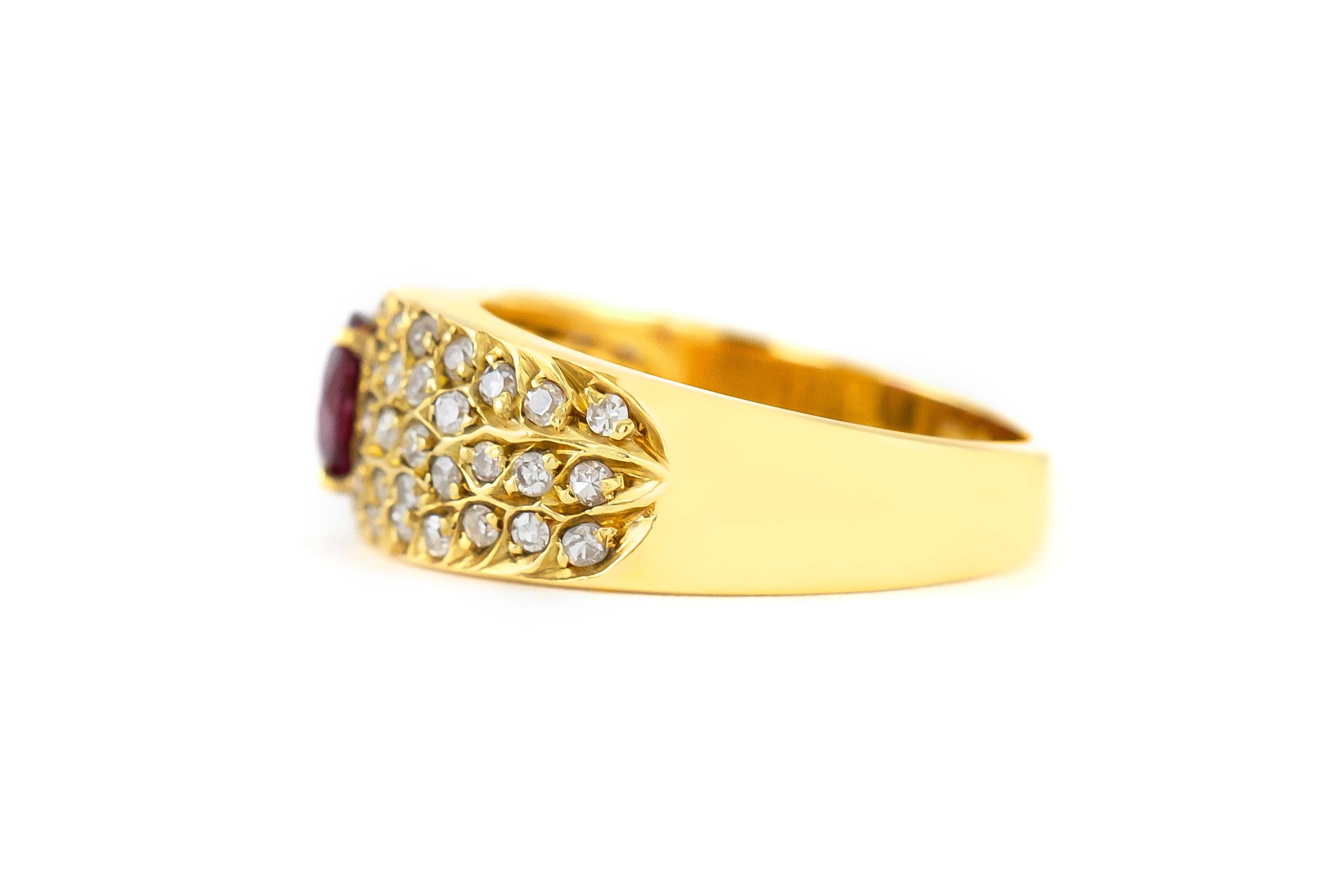 The ring is finely crafted in 198k yellow gold with center stone ruby weighing approximately total of 0.75 carat and diamonds weighing approximately total of 1.00 carat.
Total weight of the ring : 3.8 dwt
Circa 1980.