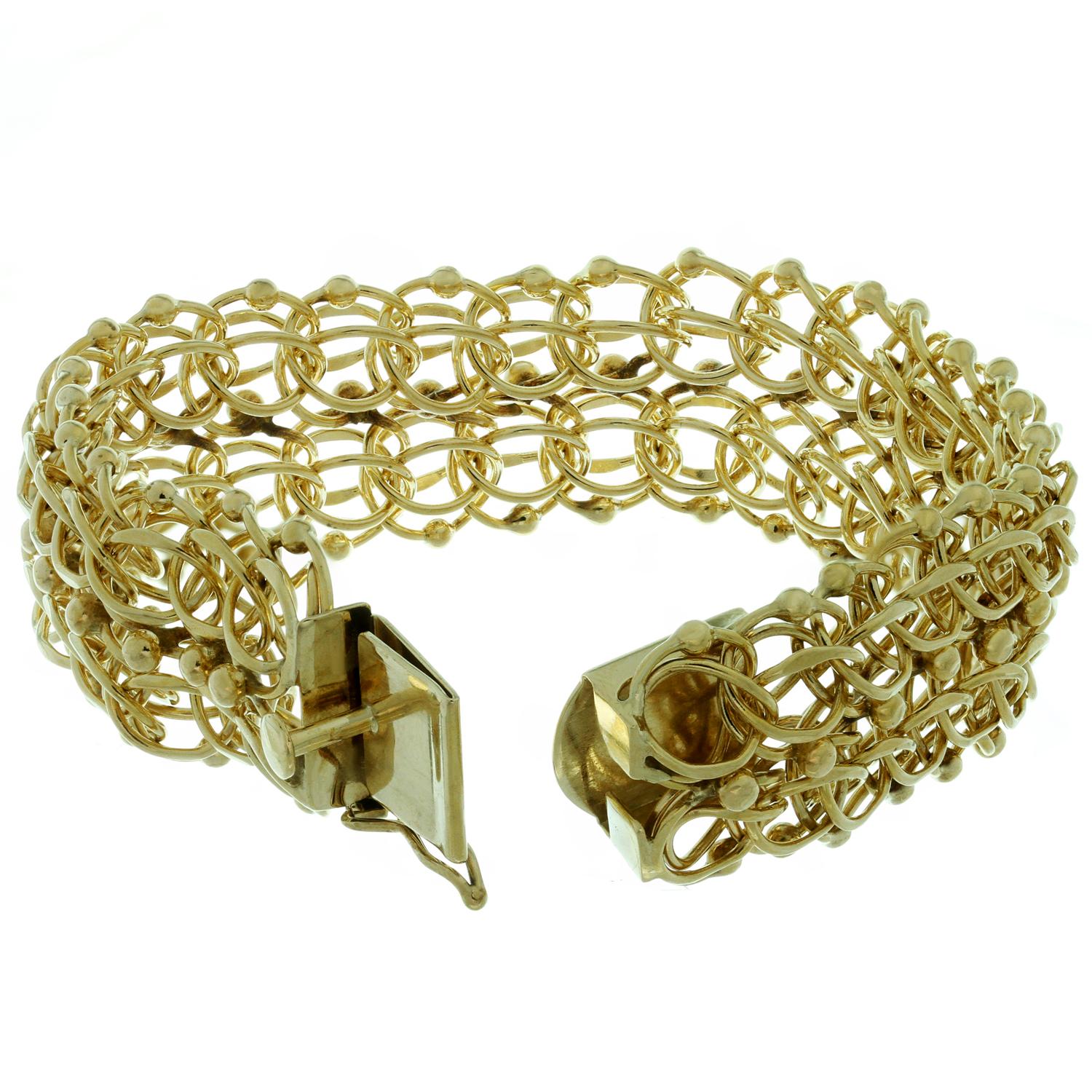 14k Yellow Gold Open Solid Link Wide Bracelet In Excellent Condition For Sale In New York, NY