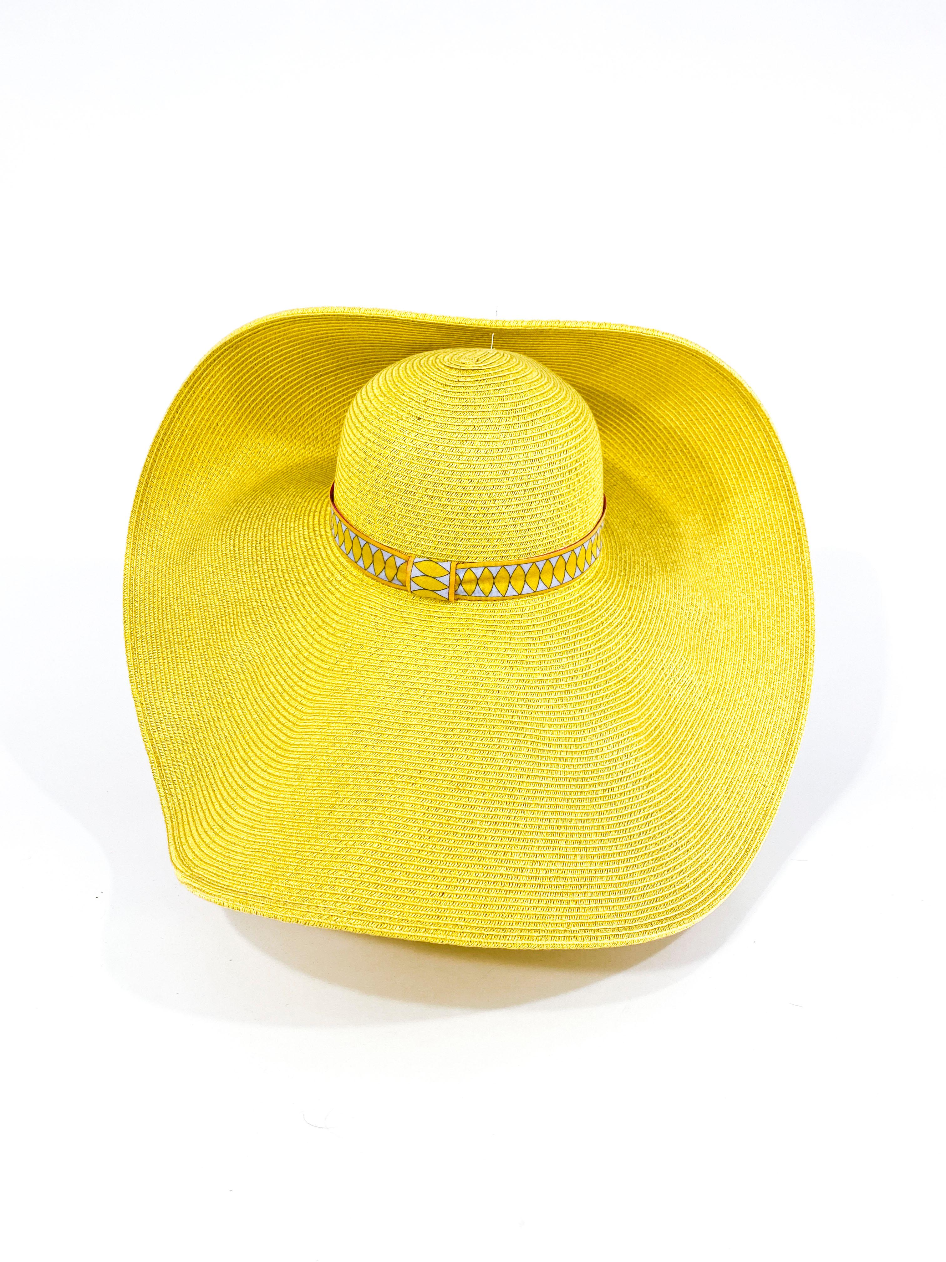 1980s Yellow Oversized Sunhat with Custom Hat Band In Good Condition In San Francisco, CA