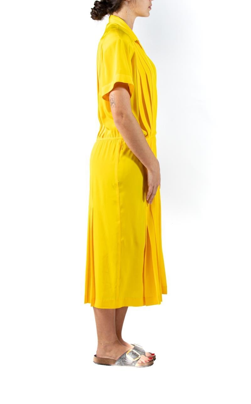 1980S Yellow Polyester Crepe De Chine Dress For Sale 2