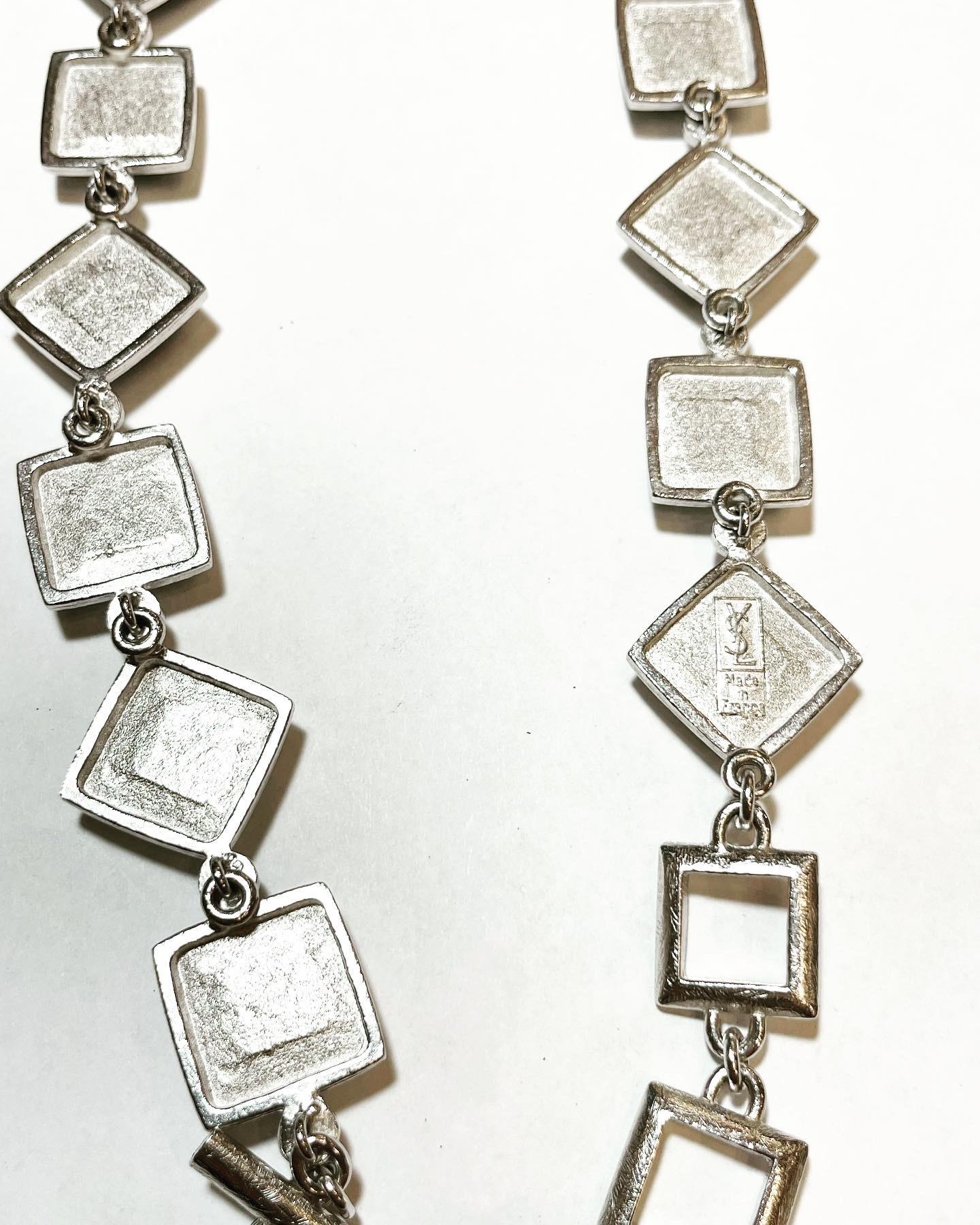 1980s YSL Yves Saint Laurent Vintage Silvered Resin Fashion Never Used Necklace  In New Condition For Sale In Pamplona, Navarra