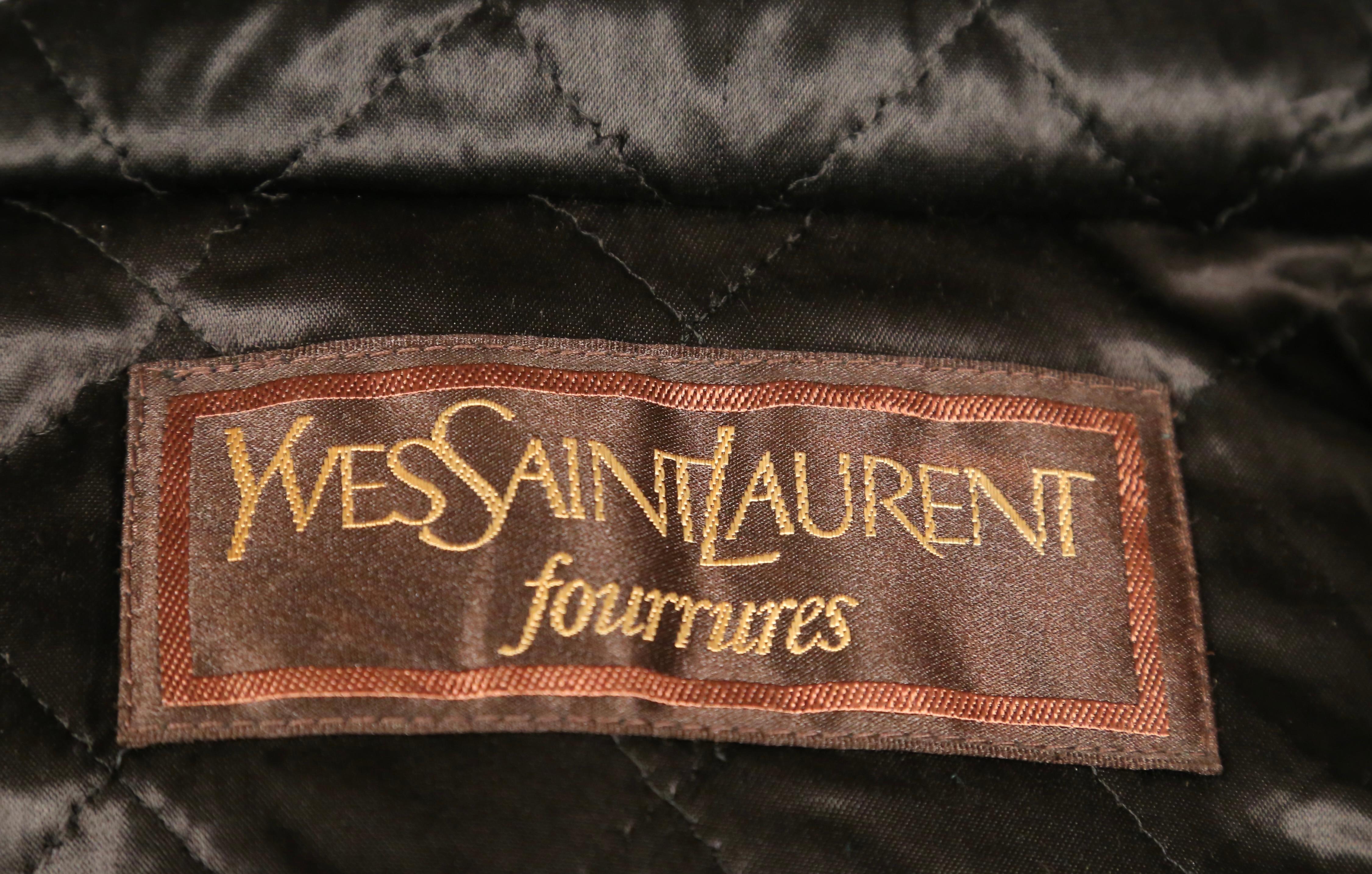1980's YVES SAINT LAURENT black cotton parka with oversized curly lamb hood For Sale 3