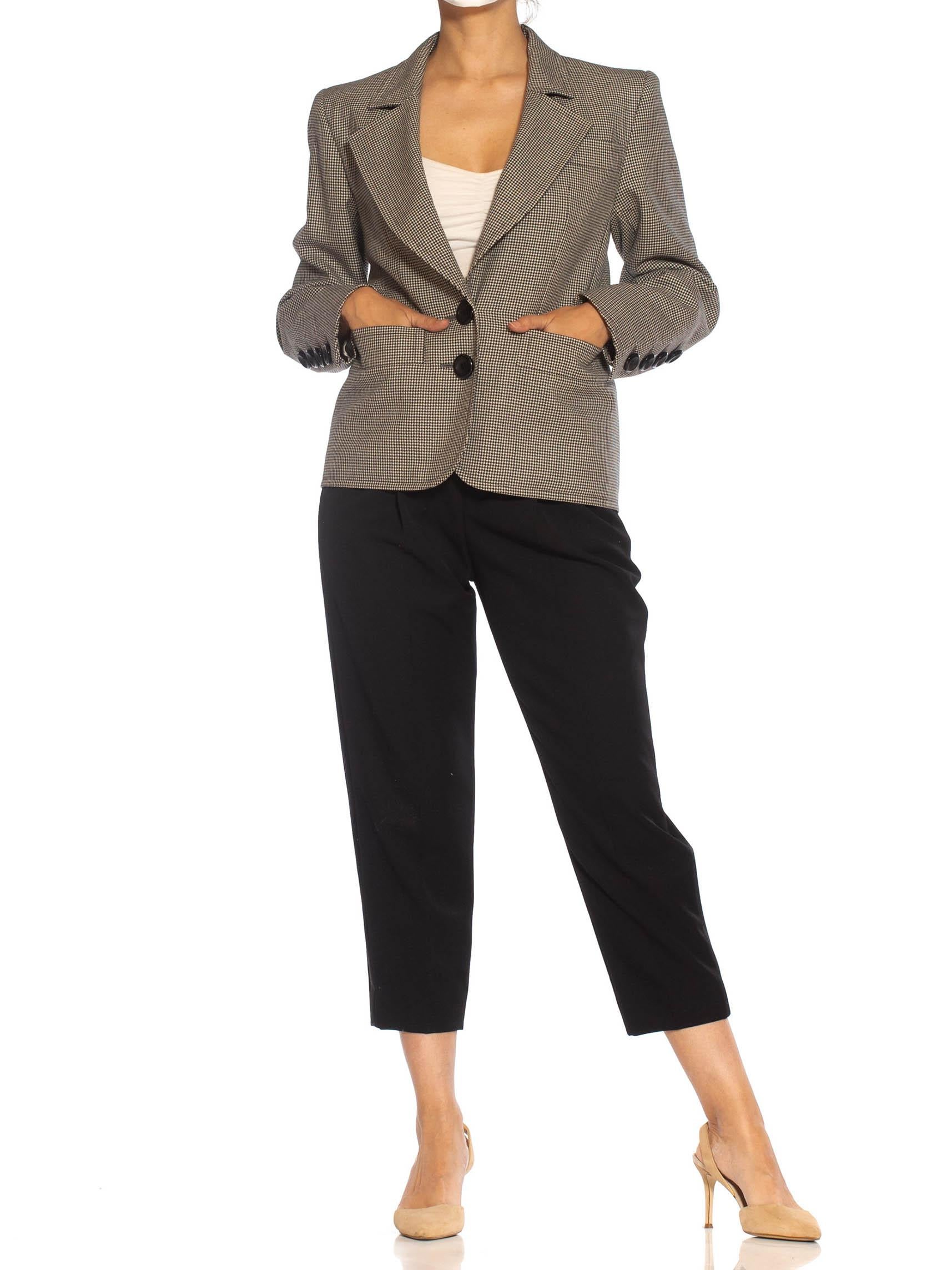 YVES SAINT LAURENT, années 1980  Blazer Tattersall haute couture en laine noir et blanc en vente 2