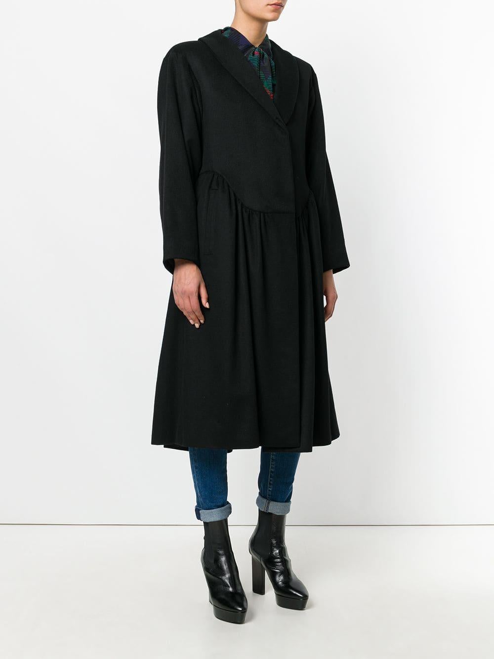 1980s Yves Saint Laurent Black Wool Coat In Excellent Condition In Lugo (RA), IT