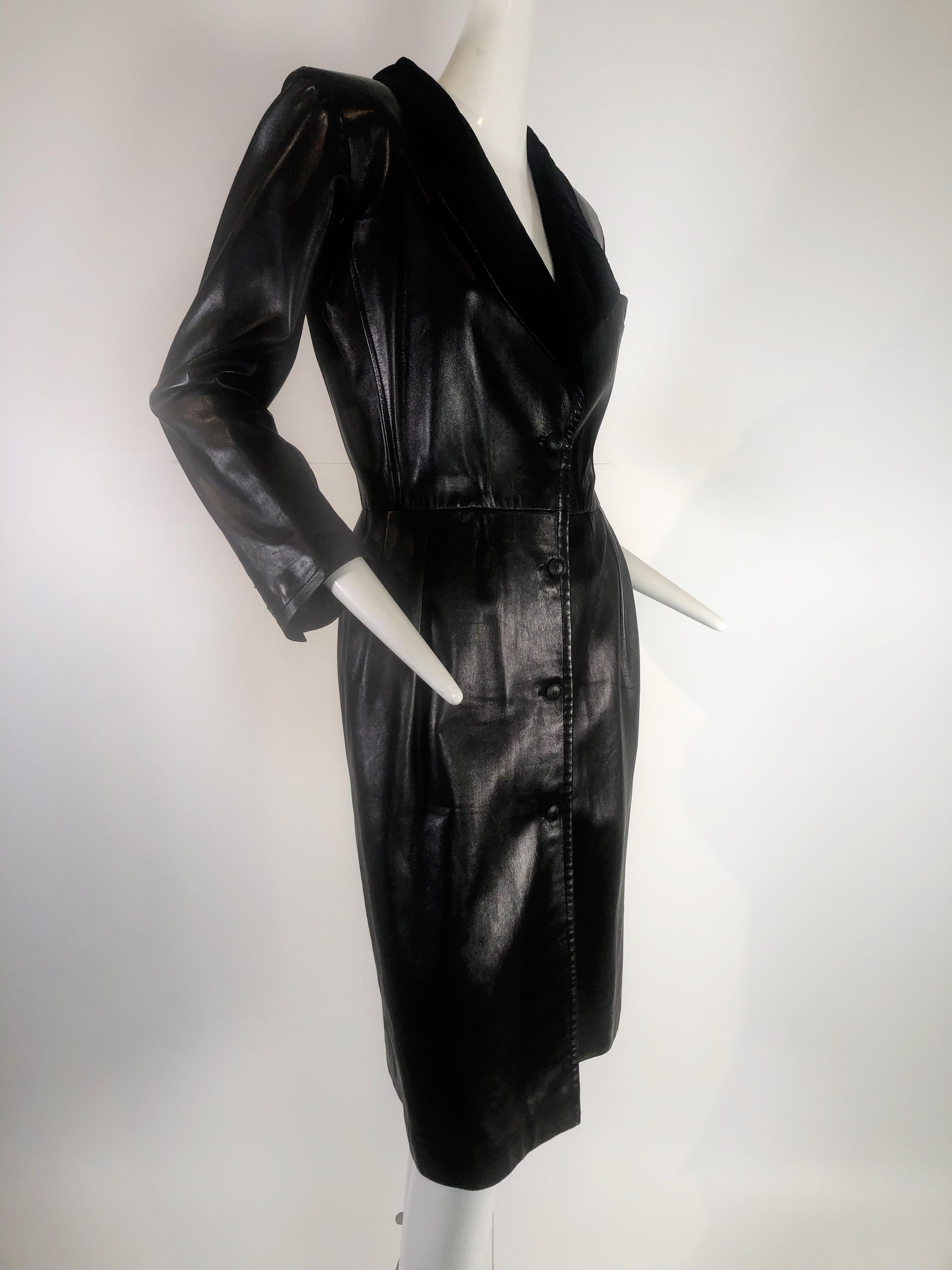 1980s Yves Saint Laurent Fitted Black Lambskin Tuxedo w Velvet Lapels  In Excellent Condition For Sale In Gresham, OR