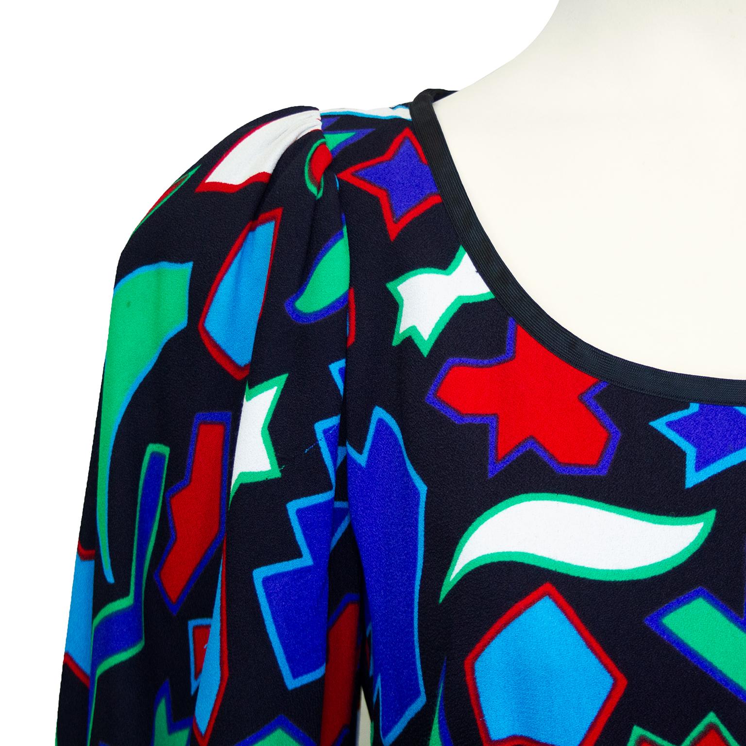 Robe à imprimé géométrique Yves Saint Laurent, 1982 Pour femmes en vente