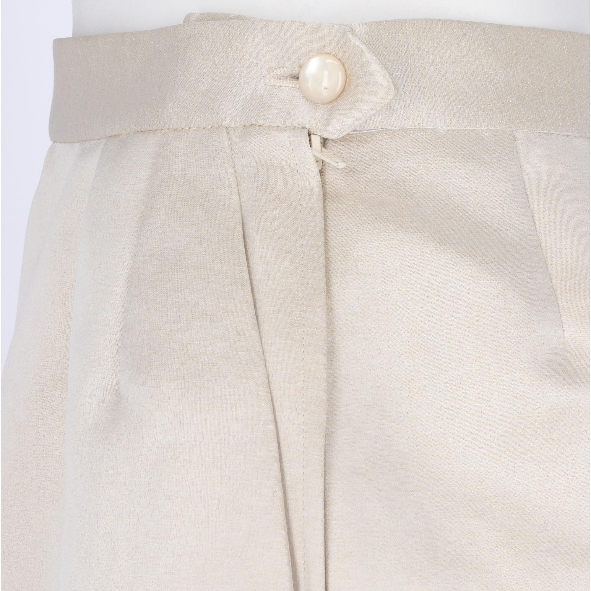 1980s Yves Saint Laurent Ivory and Gold Silk Midi Skirt In Good Condition In Lugo (RA), IT