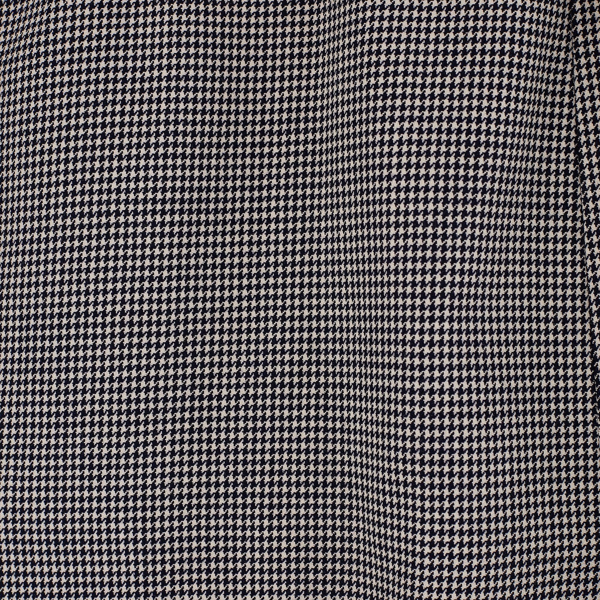 1980s Yves Saint Laurent Navy Houndstooth Mini-Skirt In Excellent Condition For Sale In London, GB