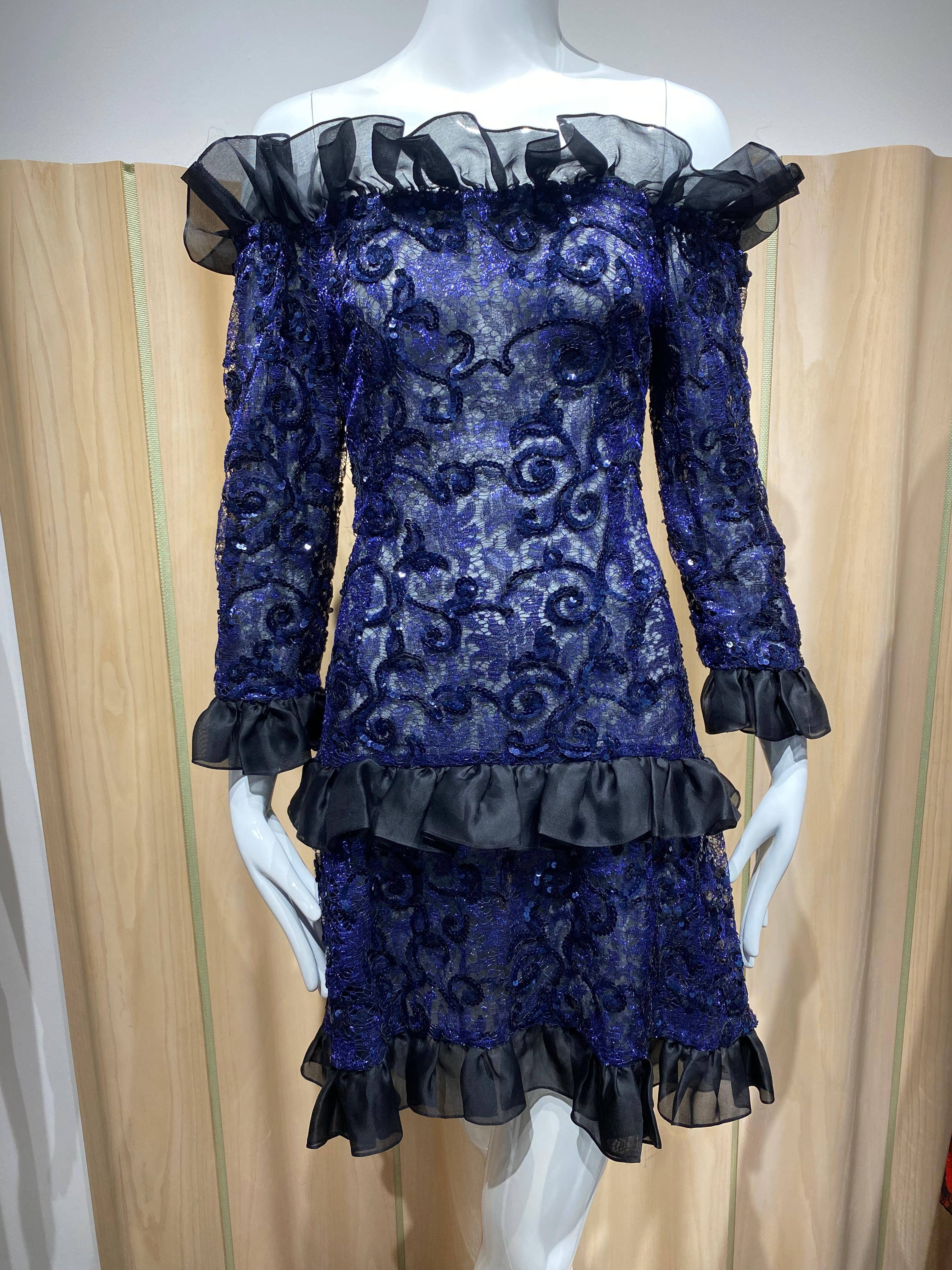 Late 80s Yves Saint Laurent  off shoulder blue silk organza, with ruffles and sequins cocktail dress. 
Fit size 6/8 Medium
Measurement
Bust: 36”. / Waist 32” / Hip 38”
Front Hem: 29”
Back Hem 33”


silk organza
ruffles
sequins