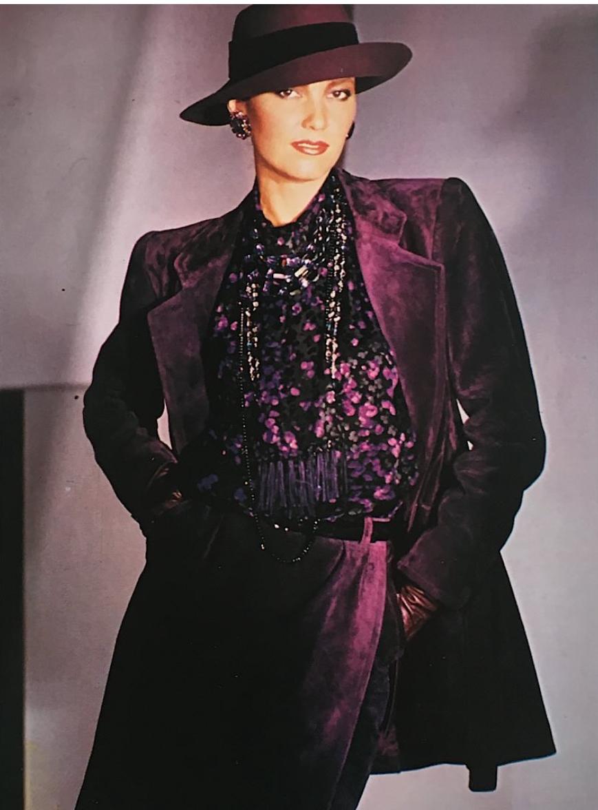 1980s Yves Saint Laurent Plum Velvet Jacket For Sale 1