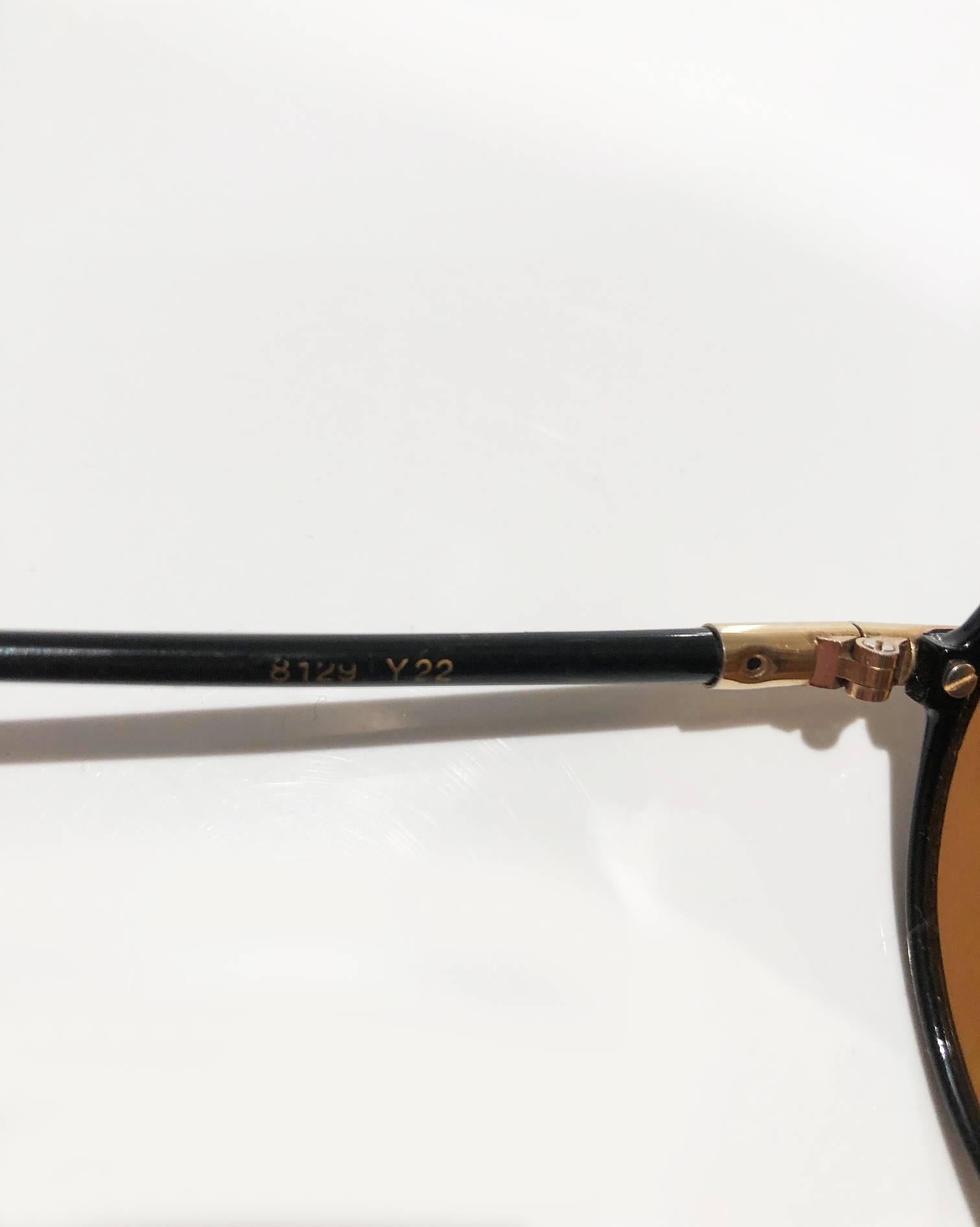 1980s Yves Saint Laurent Red injected aviator sunglasses In Good Condition In London, GB