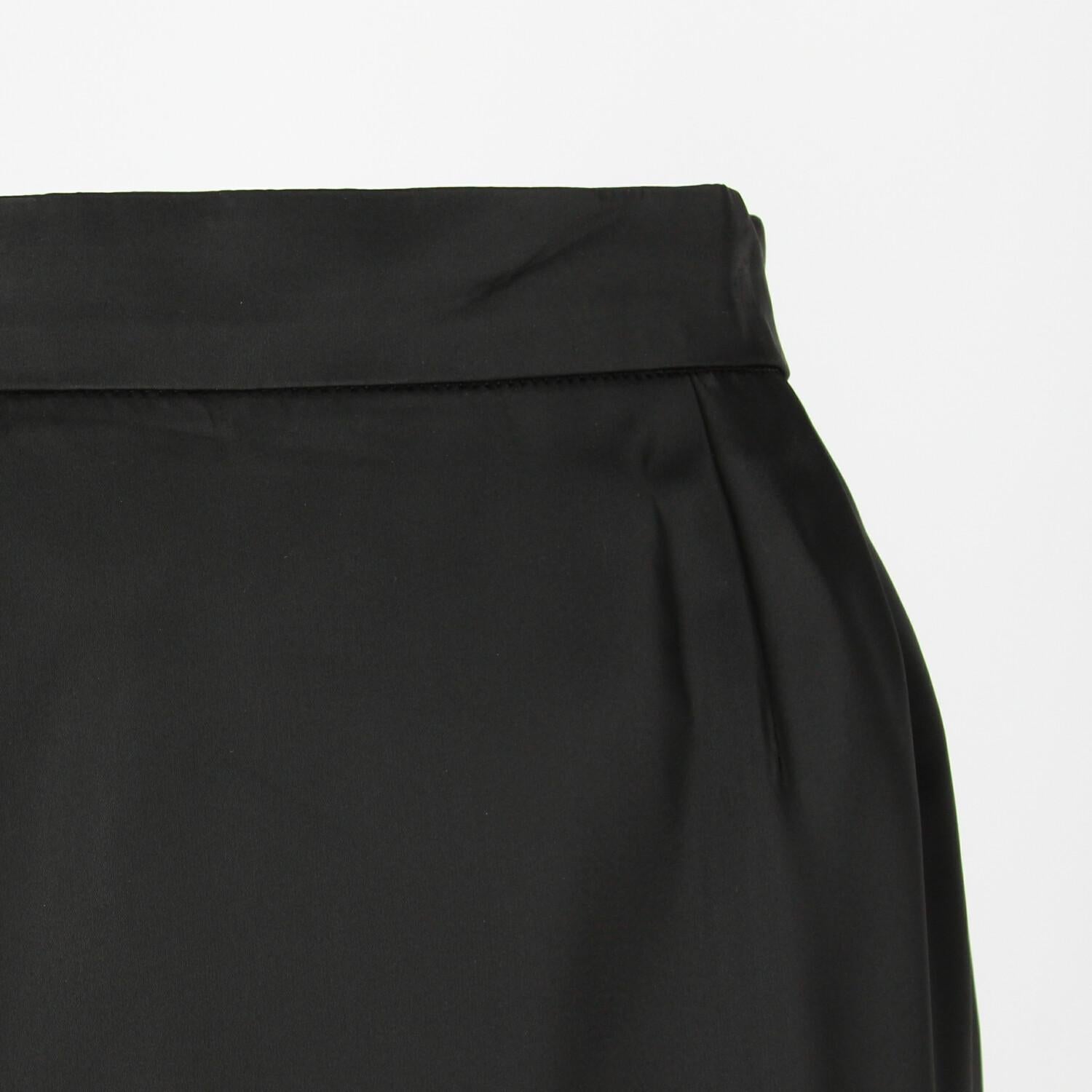 1980s Yves Saint Laurent Silk Skirt In Excellent Condition For Sale In Lugo (RA), IT