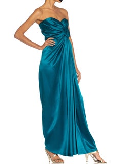 YVES SAINT LAURENT Robe bustier drapée haute couture en satin de soie bleu sarcelle, années 1980