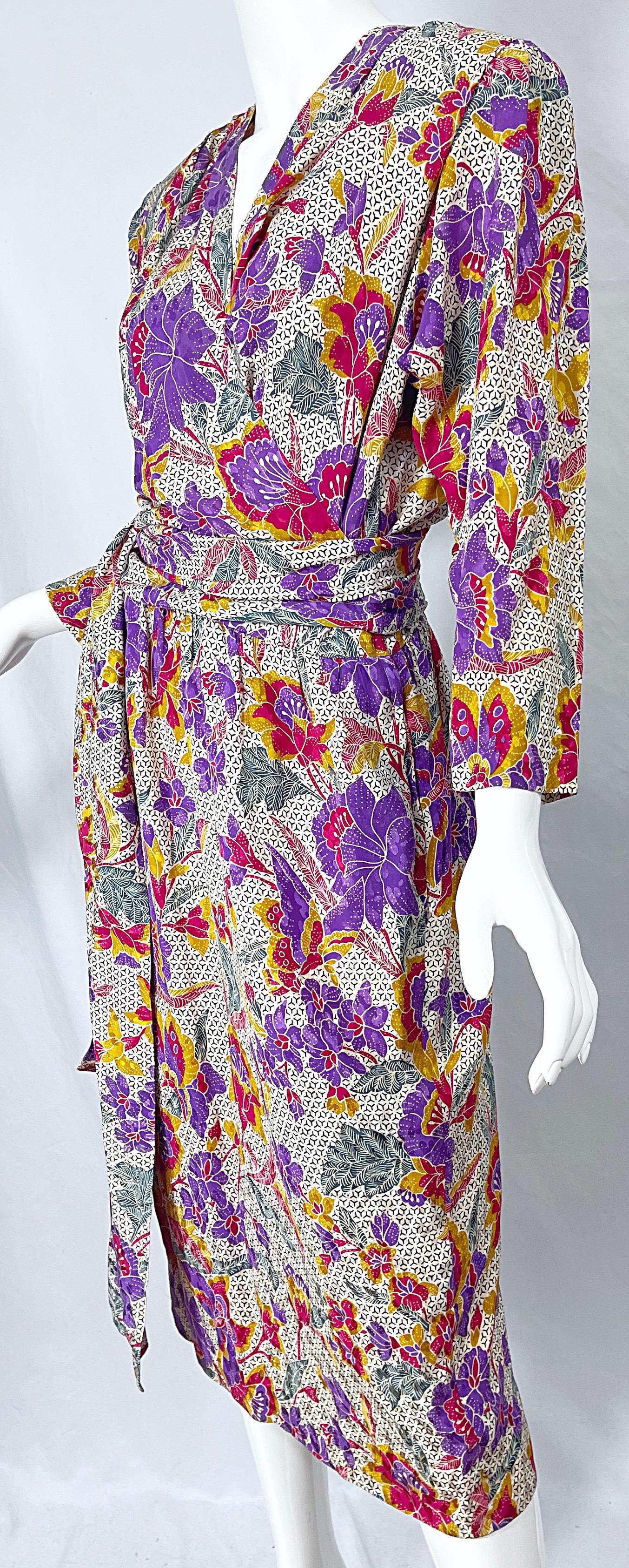1980s Yves Saint Laurent YSL Size 44 / 12 Flower Logo Print Silk 80s Wrap Dress For Sale 4