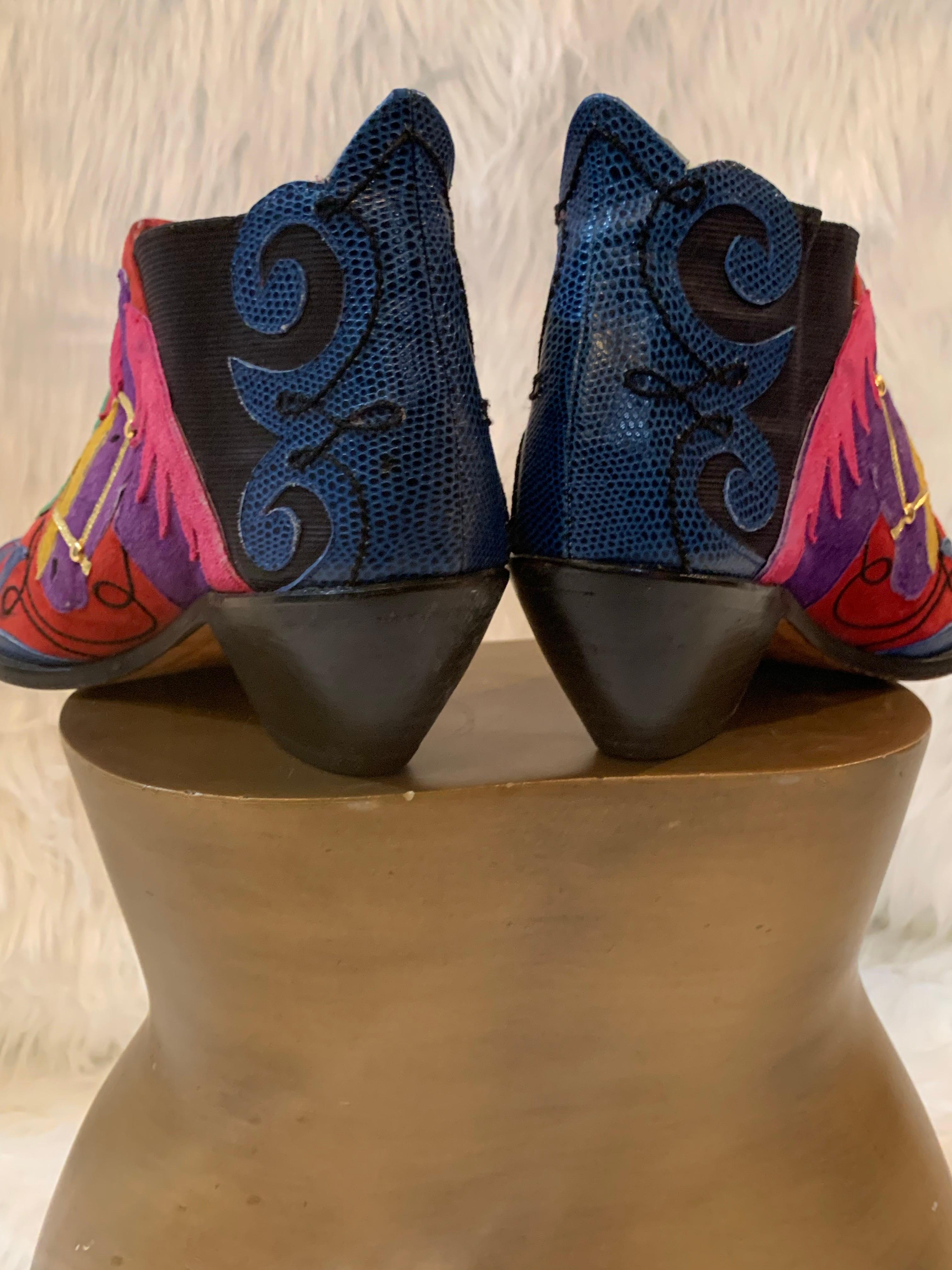 1980s Zalo Psychedelic Western Themed Leather & Suede Applique Booties For Sale 1