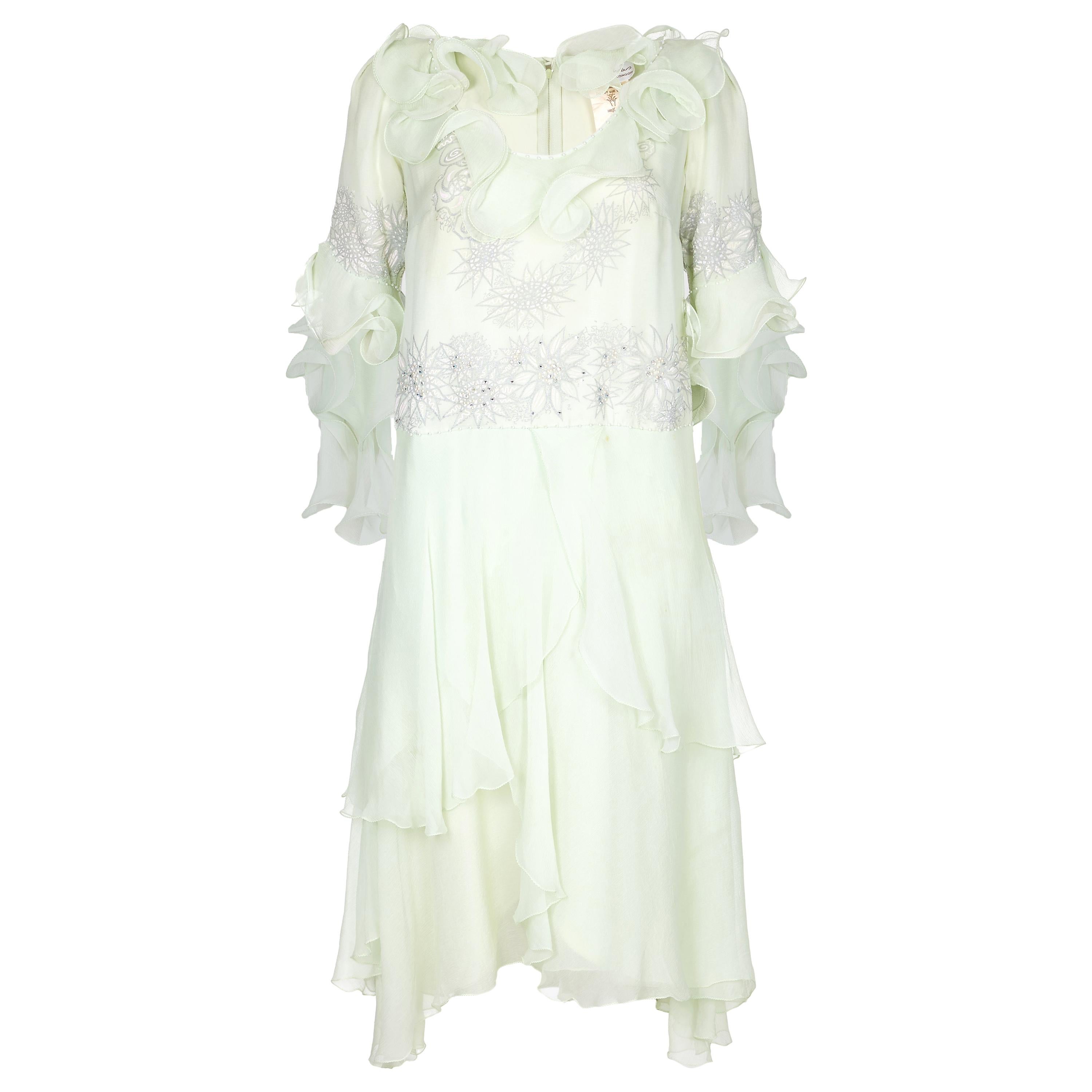 Robe Zandra Rhodes couture vert pâle en mousseline de soie des années 1980 en vente