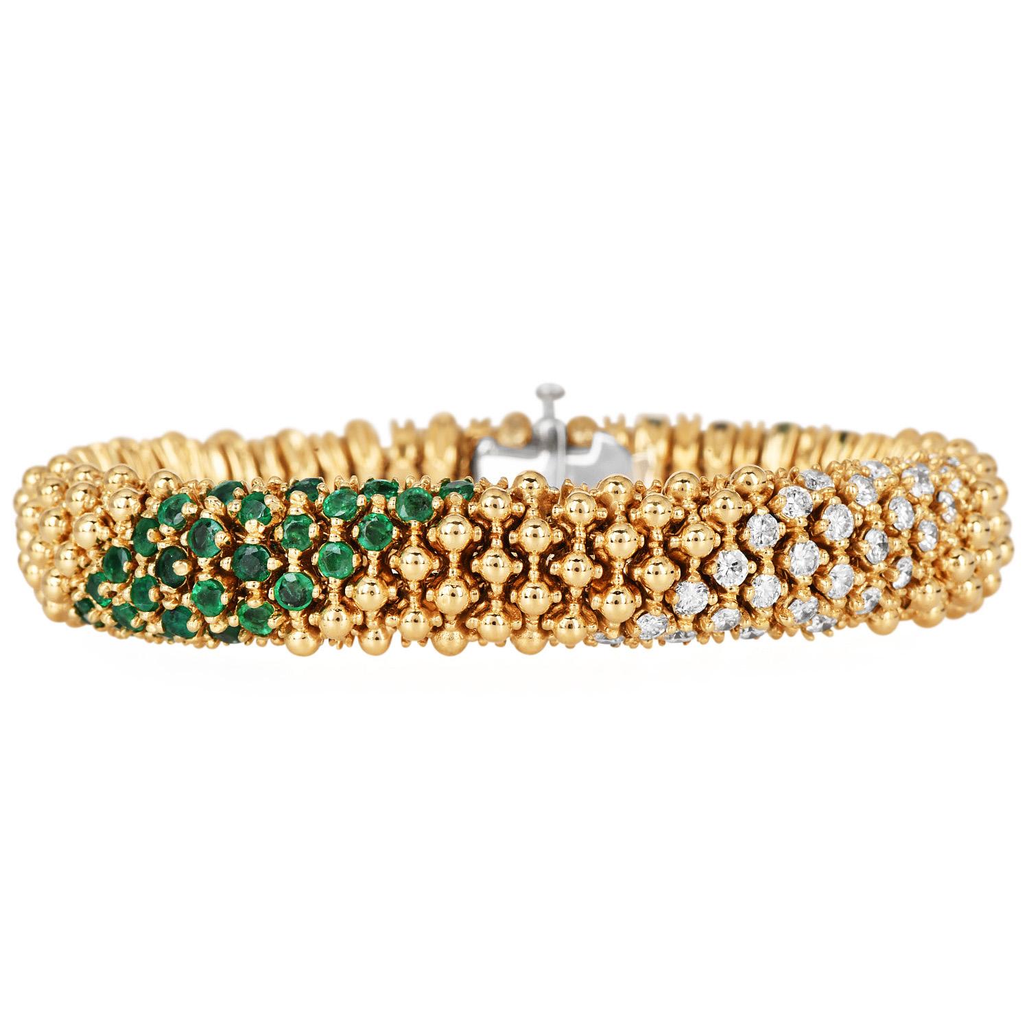 Taille ronde 1980SEmeralds 6.35cts Diamonds 18K Gold Beaded Mesh Wrap Bracelet en vente