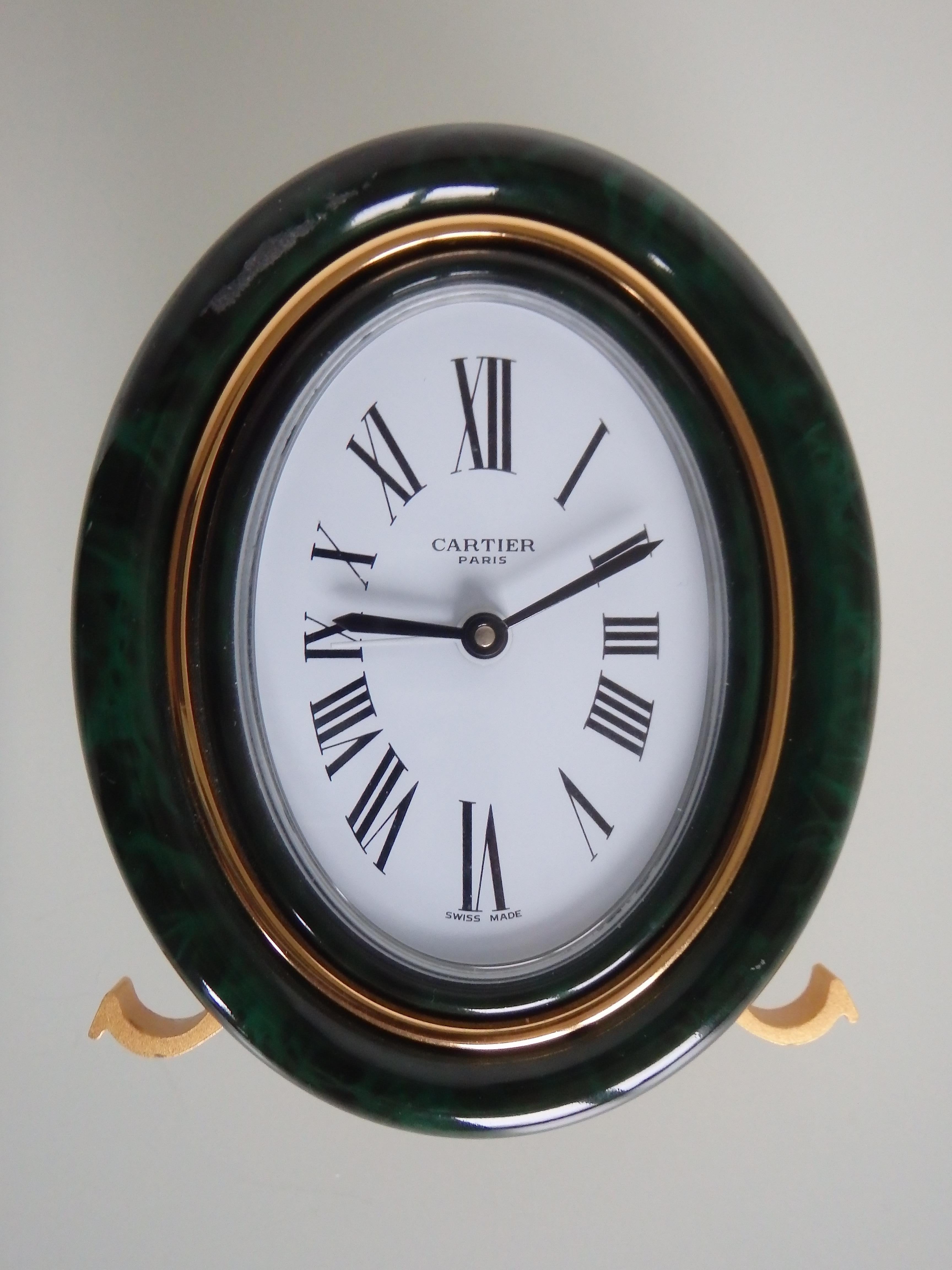 1980thies CARTIER table clock with alarm green marbled  enamel  In Good Condition For Sale In Weiningen, CH