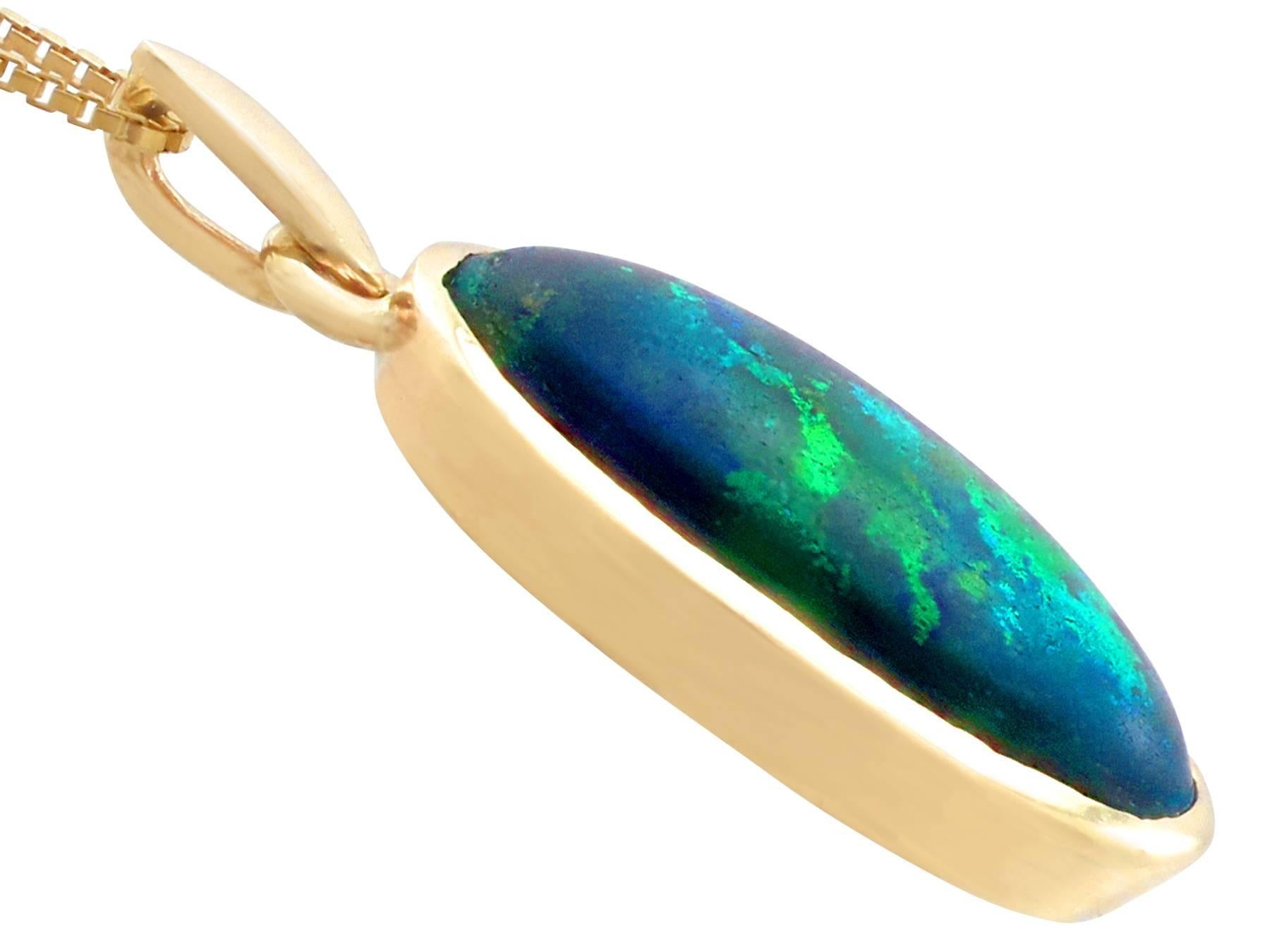 1981 3.82 Carat Black Opal and Yellow Gold Pendant (chain not included) In Excellent Condition In Jesmond, Newcastle Upon Tyne