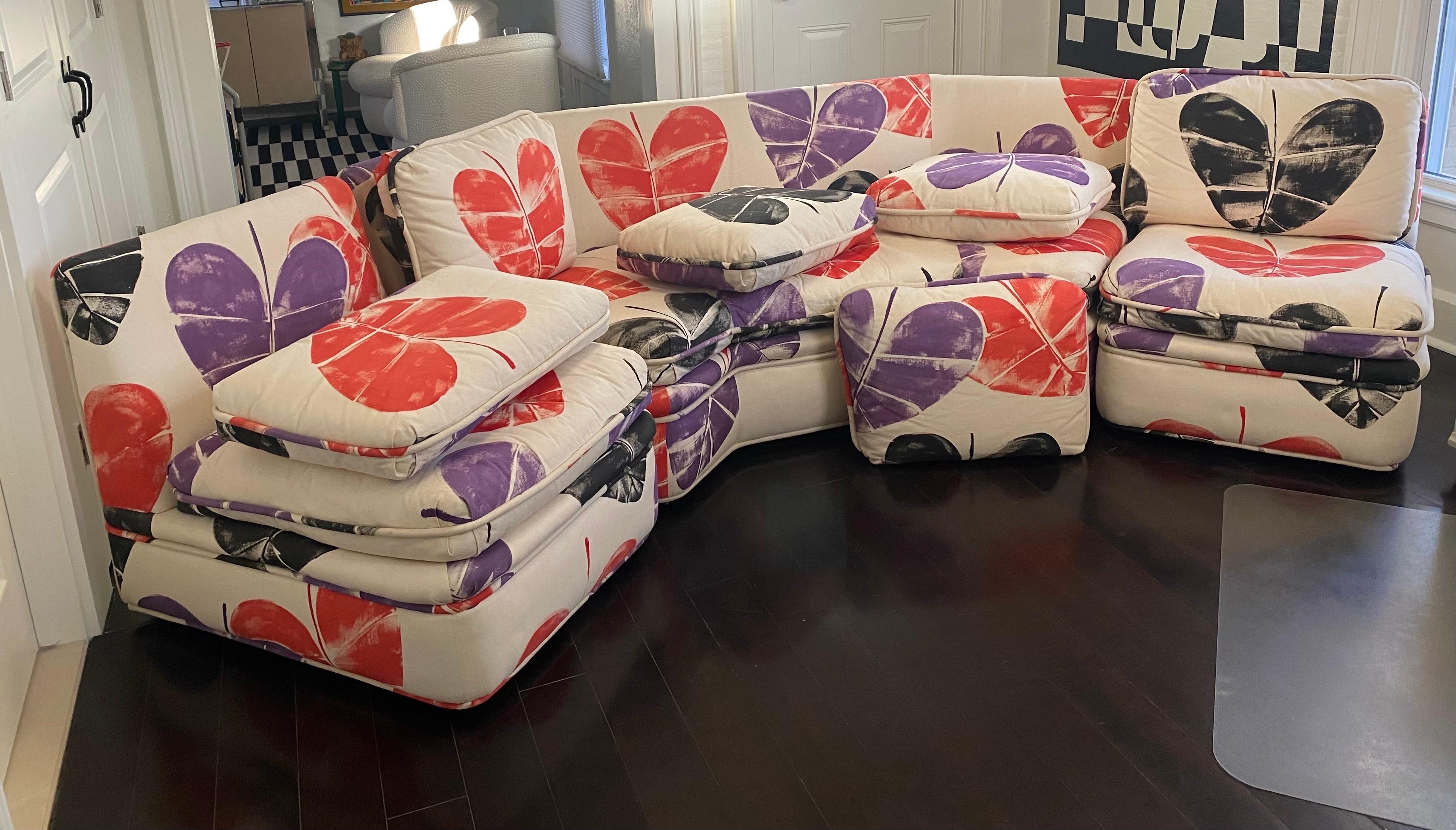 1981 Baker Furniture Whimsical Pattern Three-Piece Modular Sectional In Good Condition In Farmington Hills, MI