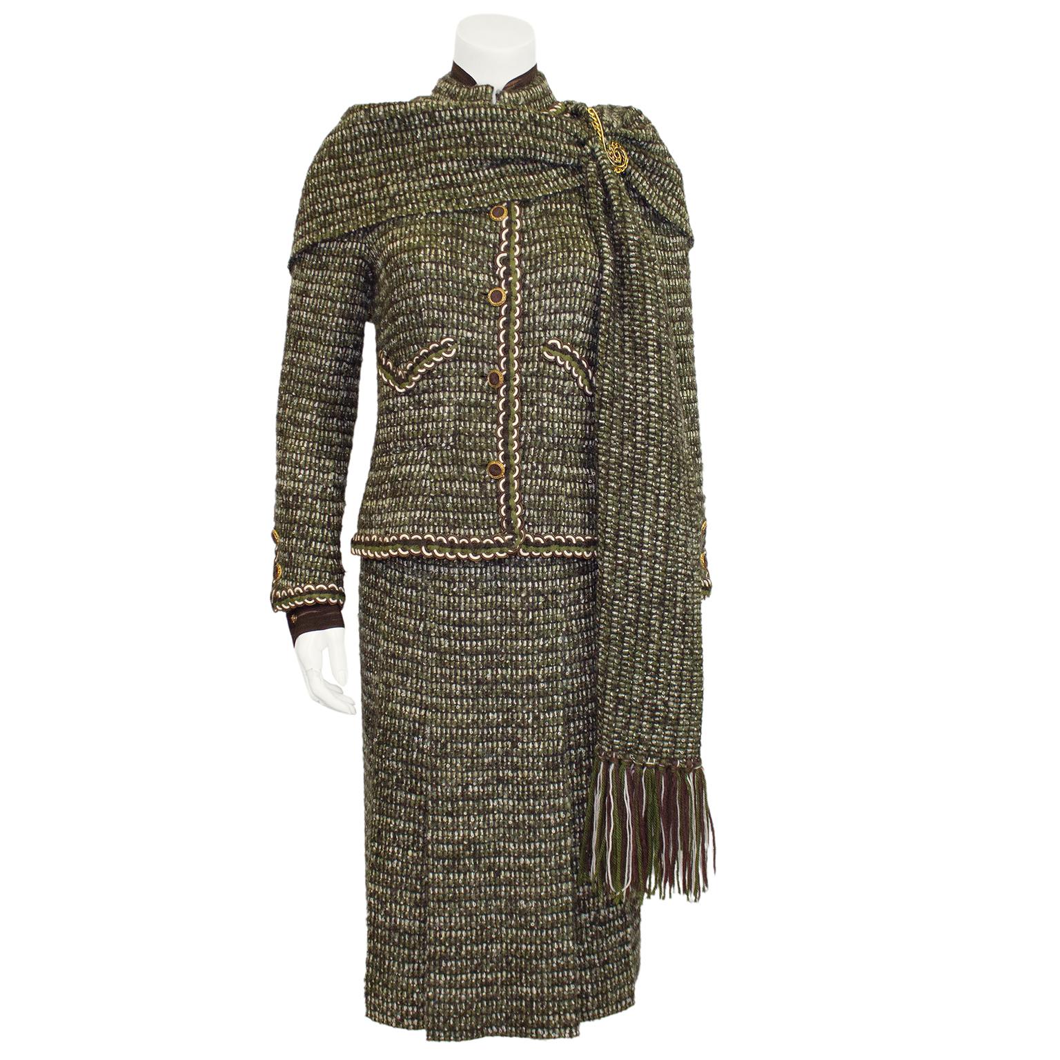 1981 Chanel Haute Couture Green and Brown Tweed 4 Piece Skirt Suit For Sale