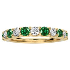 1981 Classic Collection Ring : 0.45Ct Diamond & 0.7Ct Emerald in 18K Yellow Gold