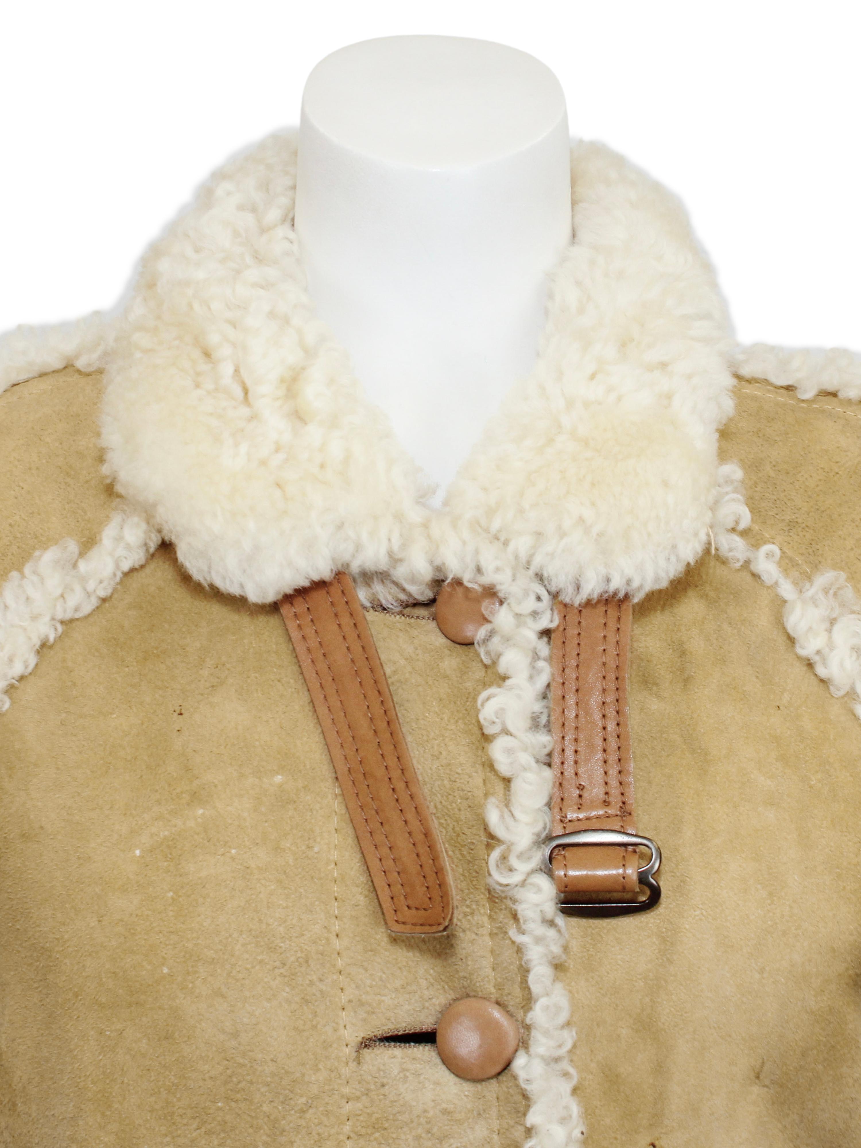 1981 Curly Sheepskin Maxi Coat In Good Condition For Sale In Toronto, Ontario
