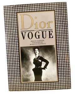 1981 Dior in Vogue Libro de Brigid Keenan y Margot Fonteyn