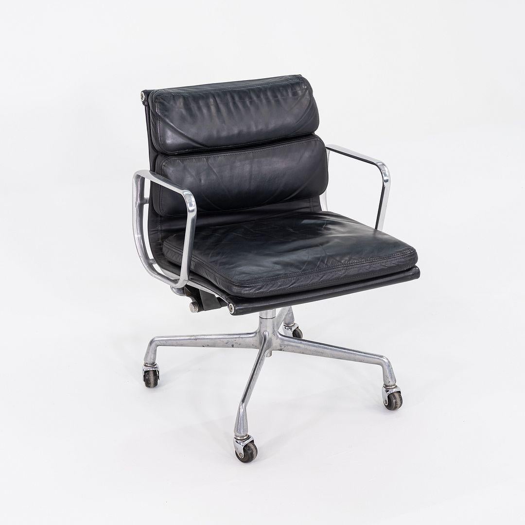 Chaise de bureau Eames Soft Pad Management avec dossier en tissu Herman Miller, 1981 en vente 4