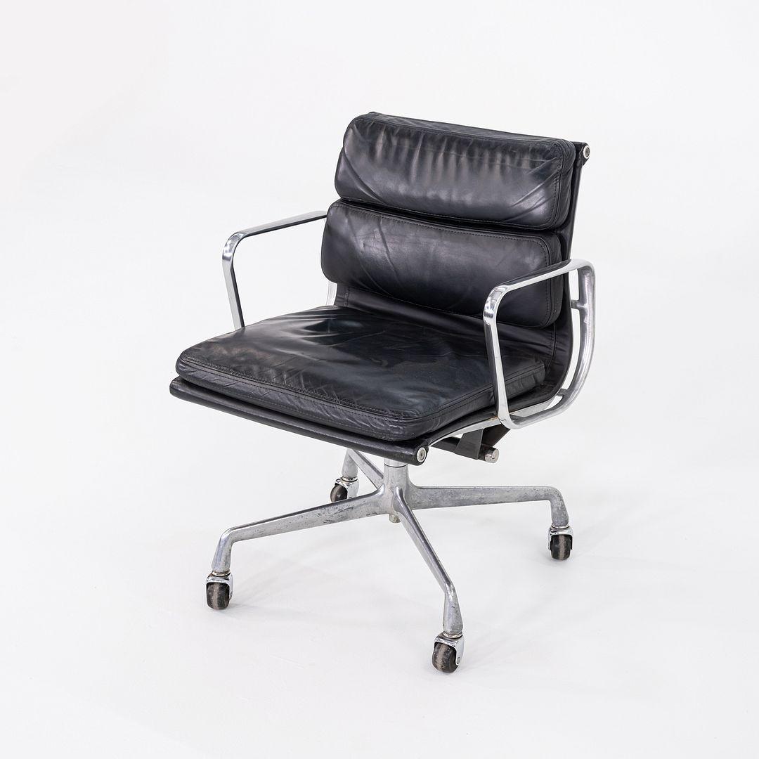 Chaise de bureau Eames Soft Pad Management avec dossier en tissu Herman Miller, 1981 en vente 2