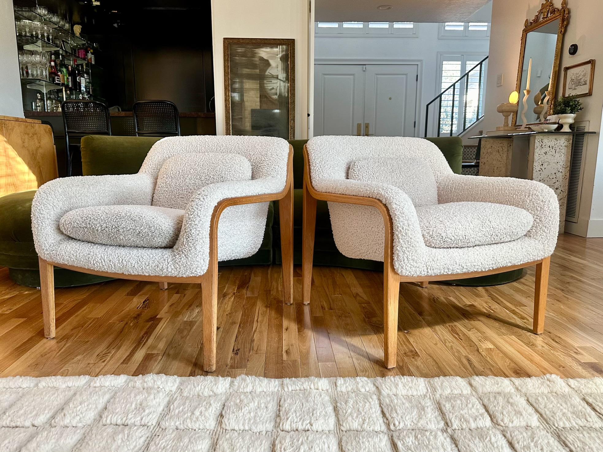 Mid-Century Modern 1981 Knoll Lounge Chairs by Bill Stephens - a Pair