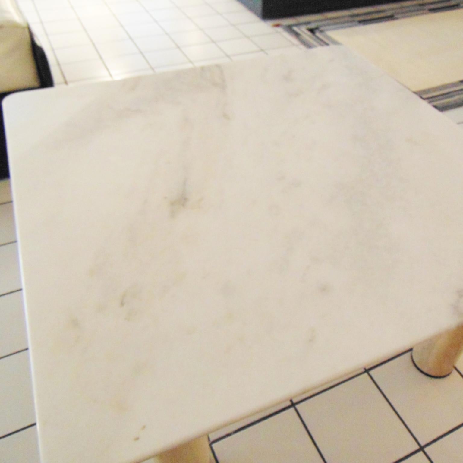 1981 Large Square Dining Table White Marble and Travertine, Sormani, Italy 8
