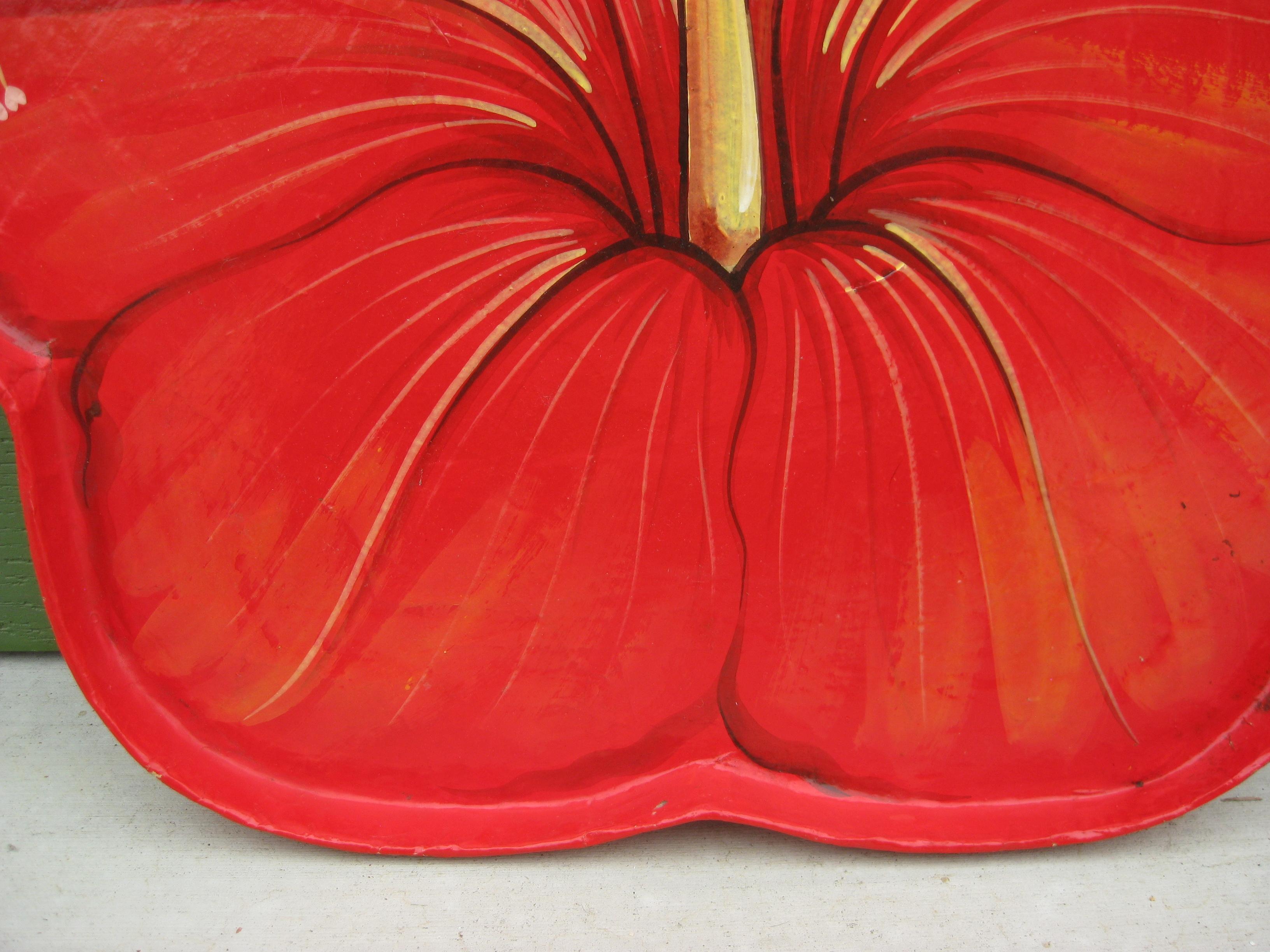 20th Century 1981 Rosenthal-Netter Hand Painted Papier Mache Hibiscus Flower Serving Tray 22