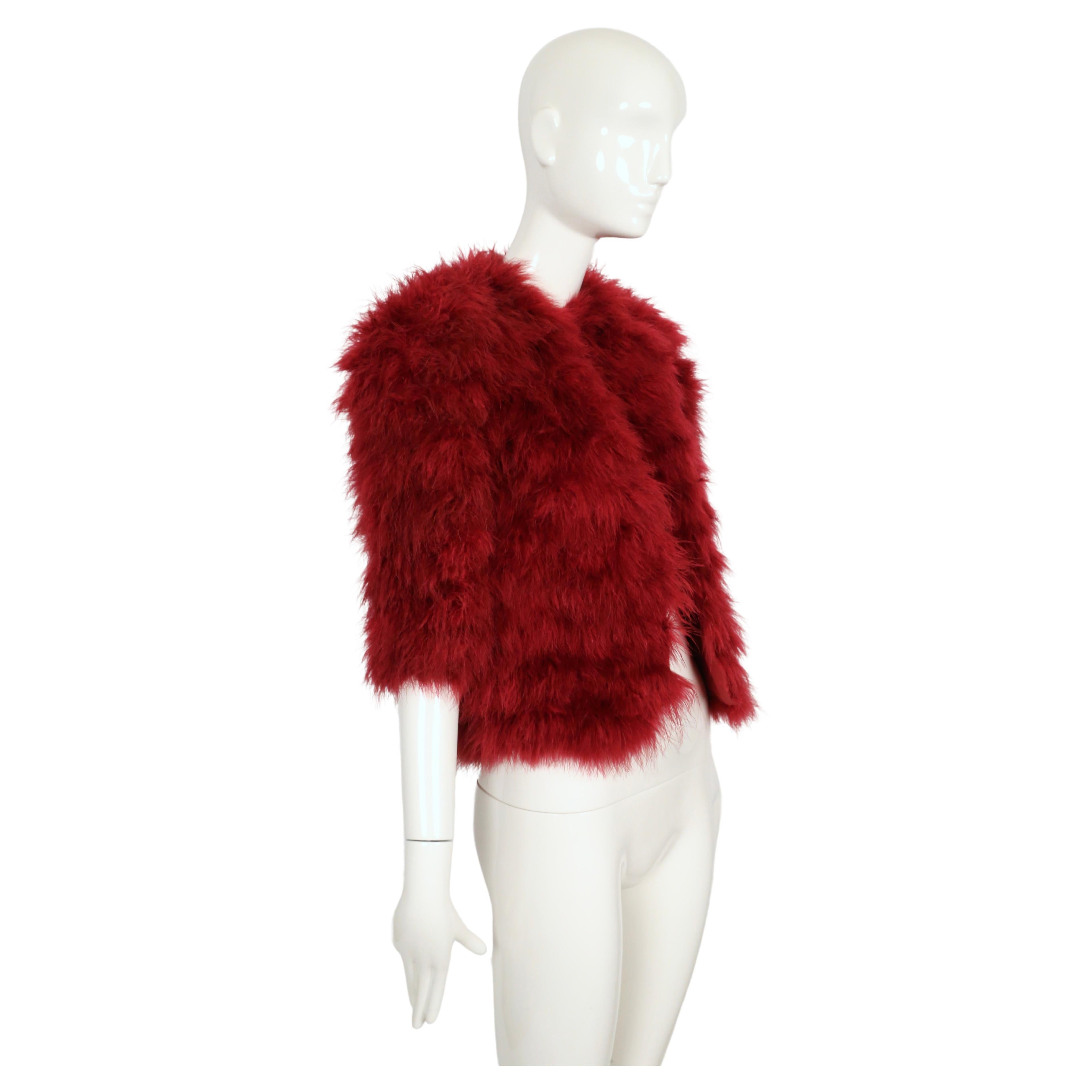 Rosso 1981 Yves Saint Laurent, giacca RUNWAY fucsia con piume di marabù in vendita