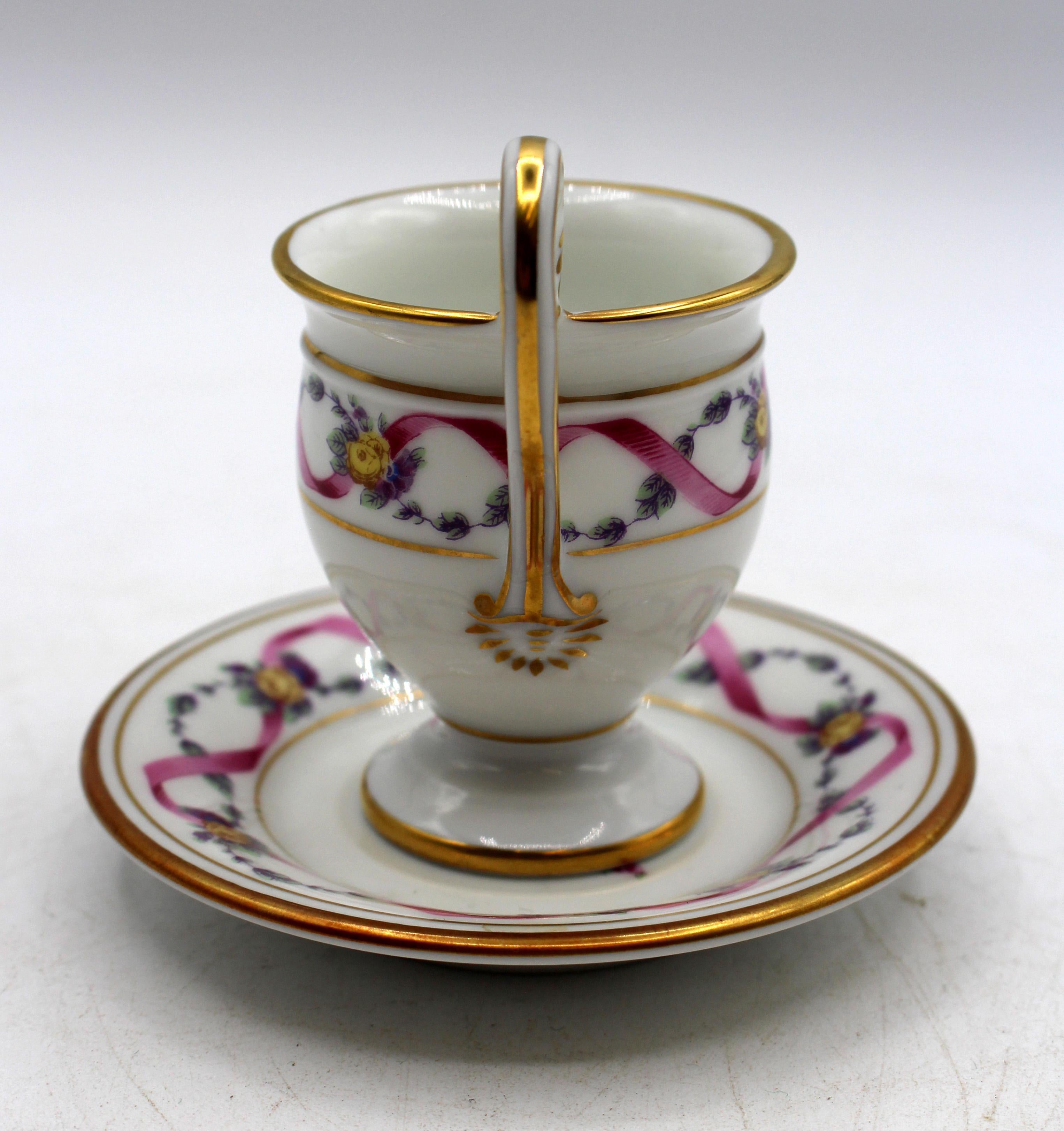 Empire 1982-2006 Pair of Italian Demitasse Cups & Saucers by Richard Ginori For Sale