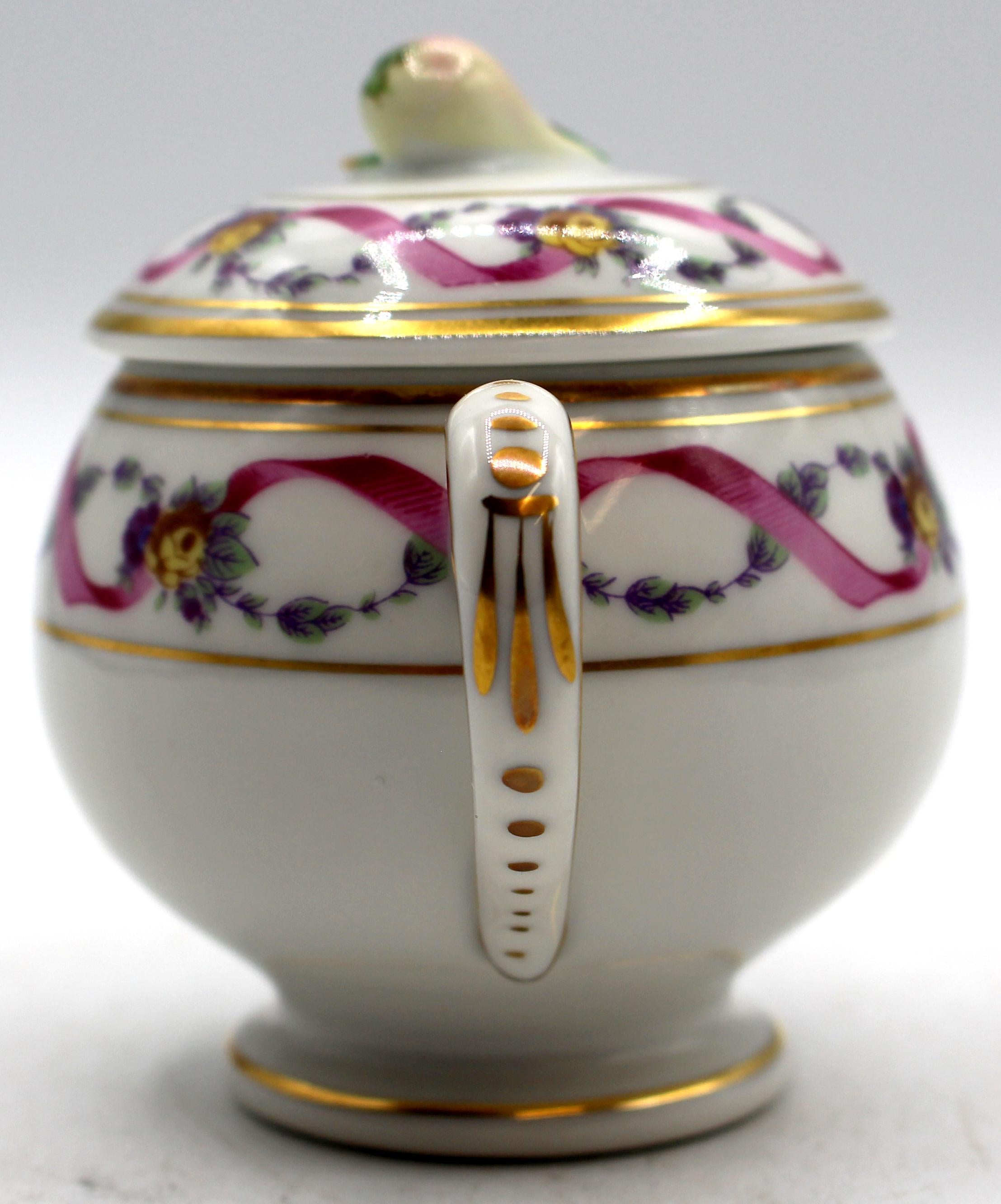 20th Century 1982-2006 Set of 4 Covered Italian Porcelain Pot de Cremes by Richard Ginori