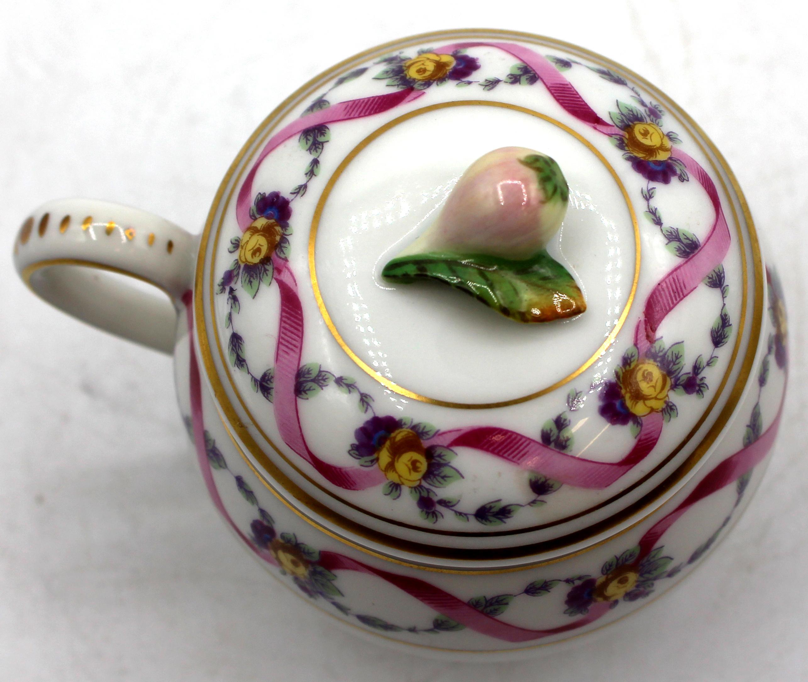 1982-2006 Set of 4 Covered Italian Porcelain Pot de Cremes by Richard Ginori 2