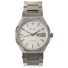 1982 Bulova "Vacheron & Constantin Overseas" Vintage Mens Full Size Sports Watch