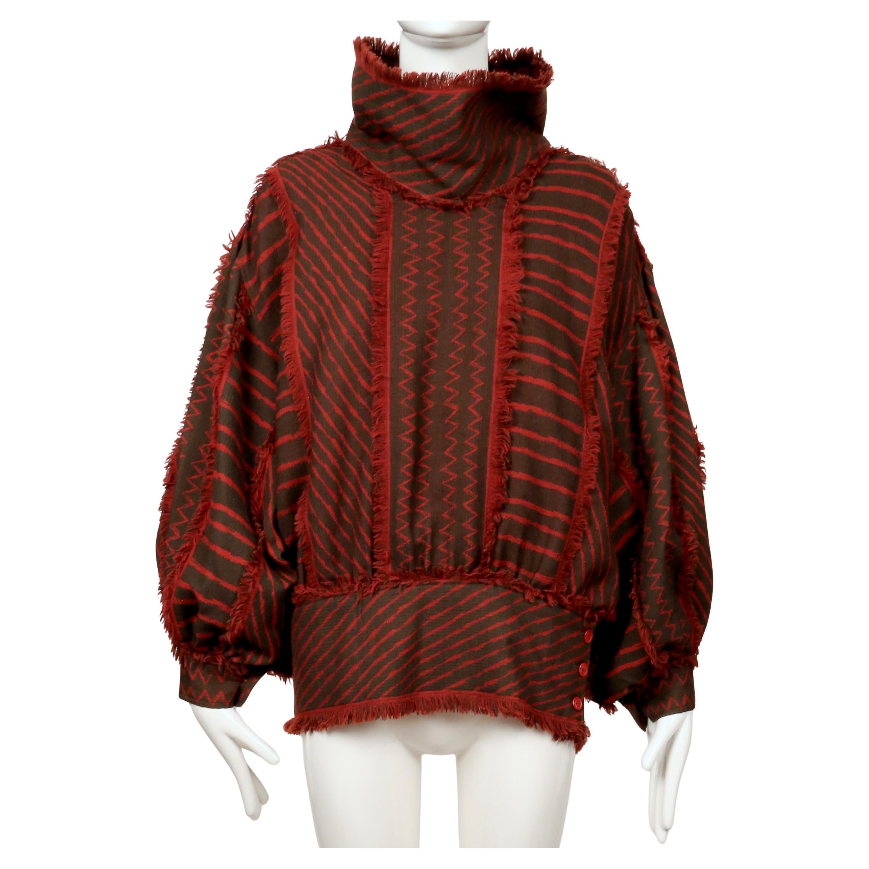 Marrone 1982 ISSEY MIYAKE top RUNWAY in stile samurai africano in tela di fango intrecciata in vendita
