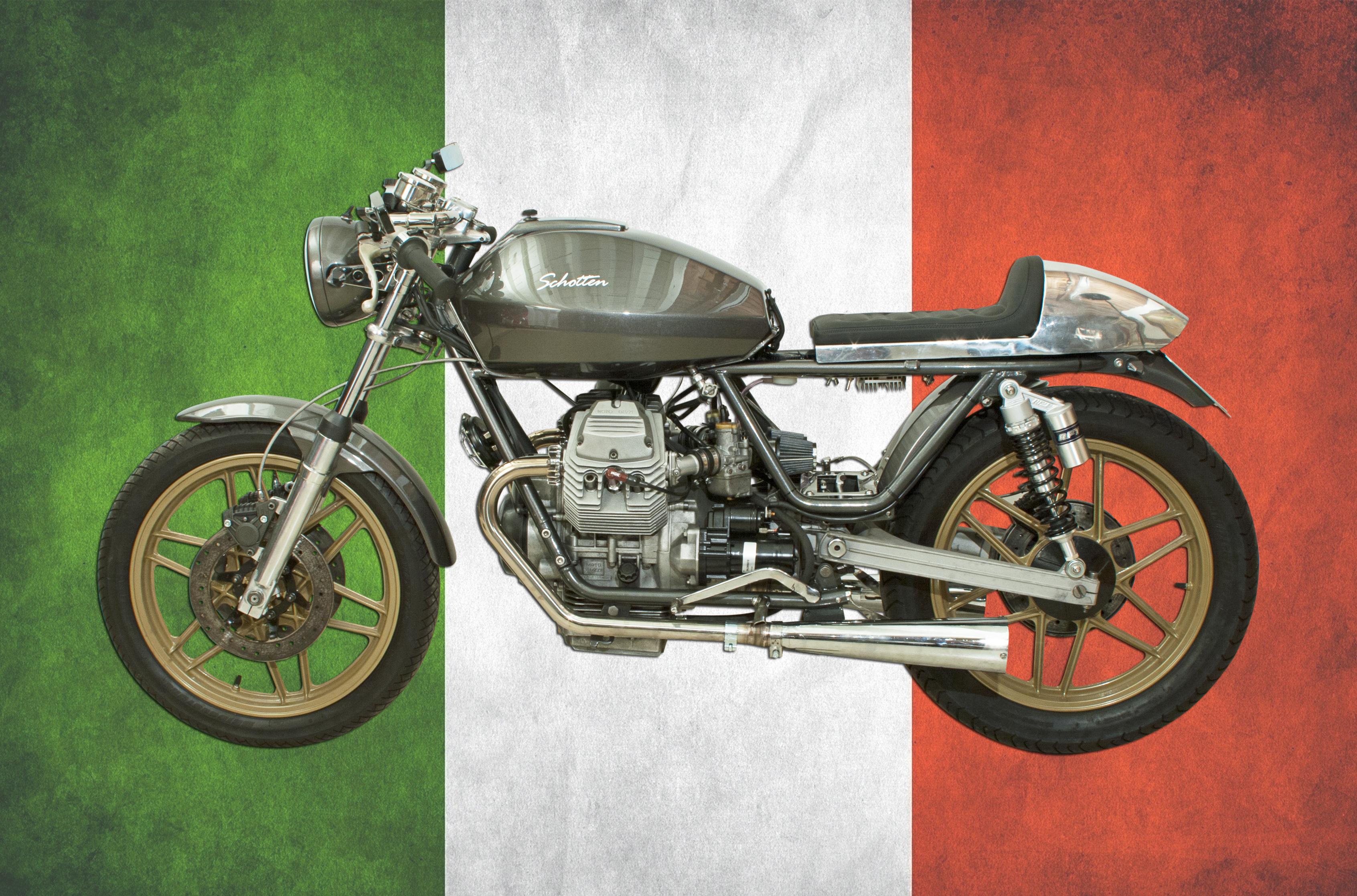 V50 Moto Guzzi Cafe Racer. 
Ein wunderbarer Moto Guzzi Café Racer. Diese maßgeschneiderte Moto Guzzi V50 ist ein leichtes Motorrad mit 500 cm³ Hubraum, das sich durch einen niedrig montierten Lenker und einen nach hinten versetzten Sitz