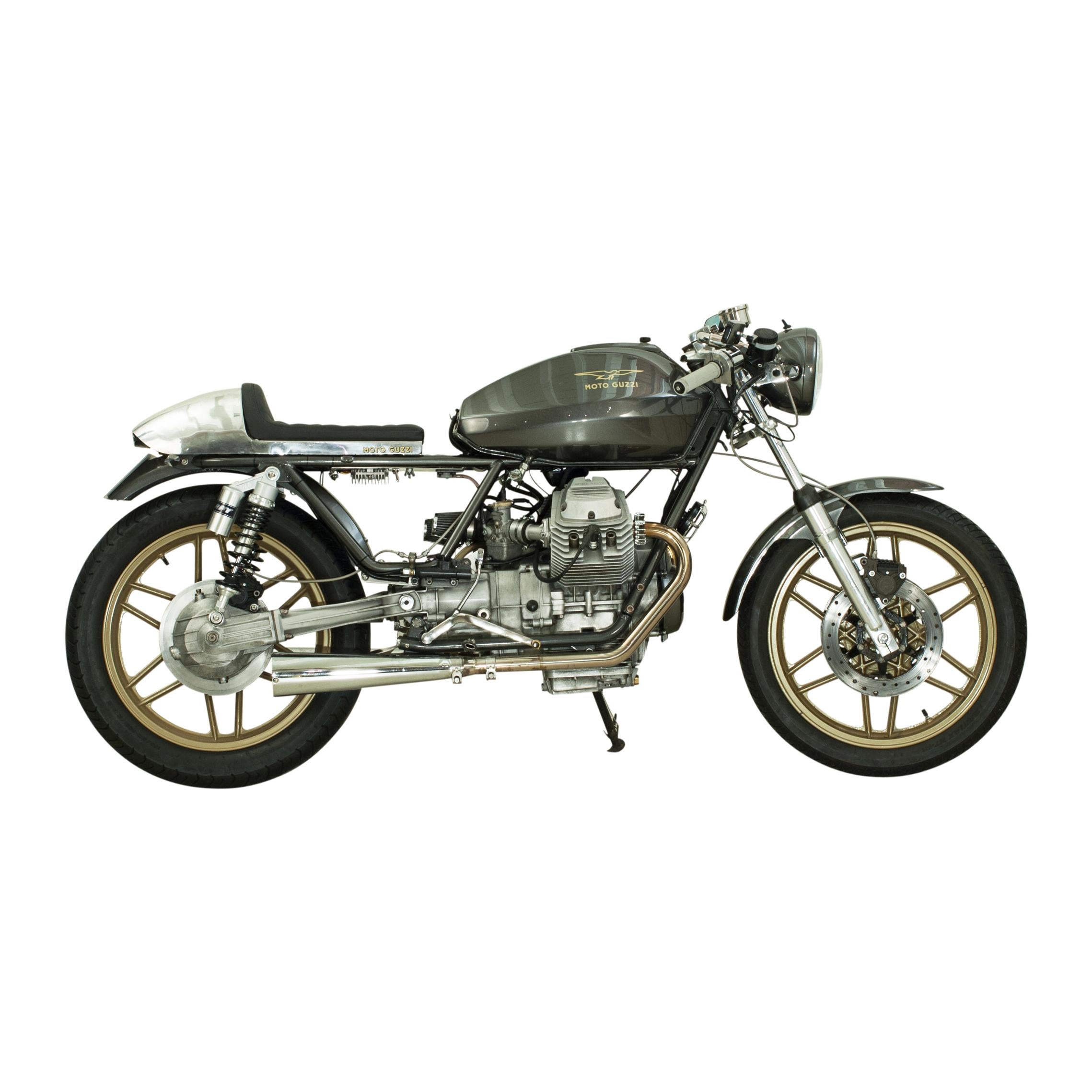 1982 Moto Guzzi Cafe Racer V50 Italienisches Motorrad (Englisch) im Angebot