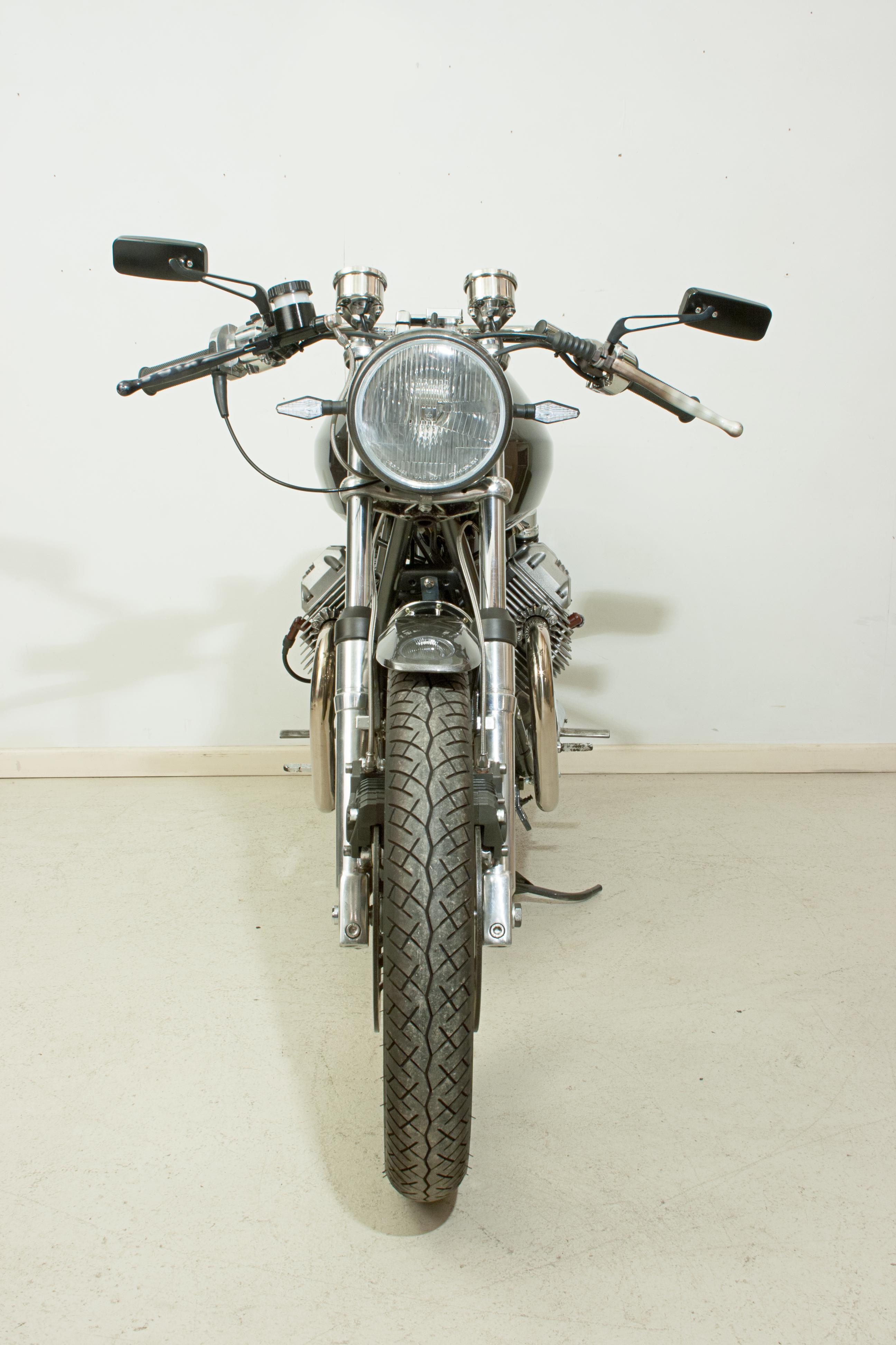 Modern 1982 Moto Guzzi Cafe Racer V50 Italian Motorcycle For Sale