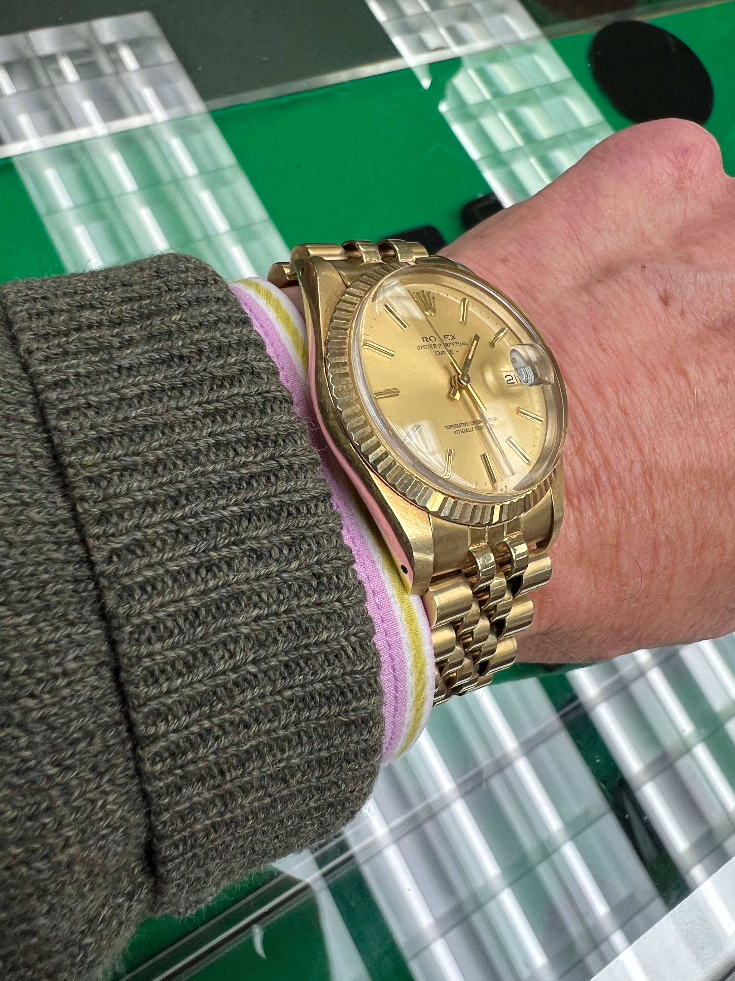 1982 Rolex Oyster Perpetual Date 14k Yellow Gold Wristwatch In Good Condition In Los Angeles, CA