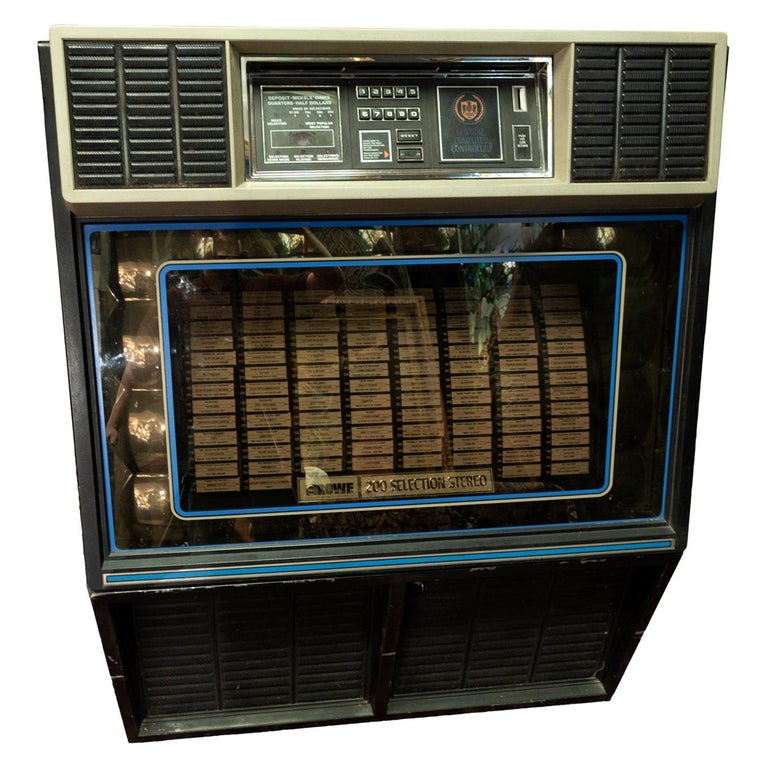 1982 Rowe Jukebox Model R86, 100 45 RPM Vinyl Records For Sale at