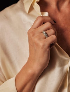 1982 Van Cleef & Arpels 0.8ct pavé diamond 18k yellow gold band dome ring