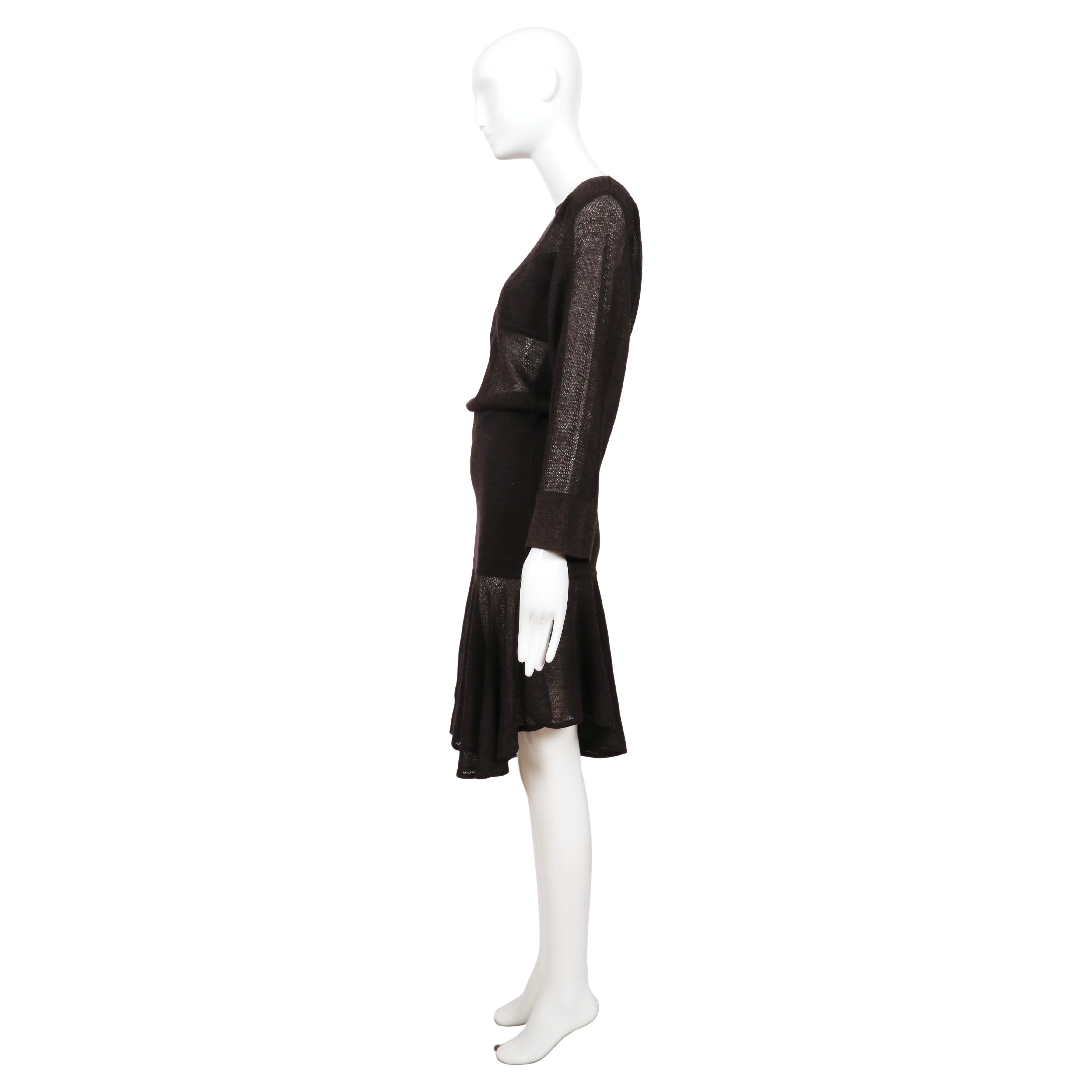 1983 AZZEDINE ALAIA, abito in maglia semitrasparente marrone intenso con illusione in vendita 5