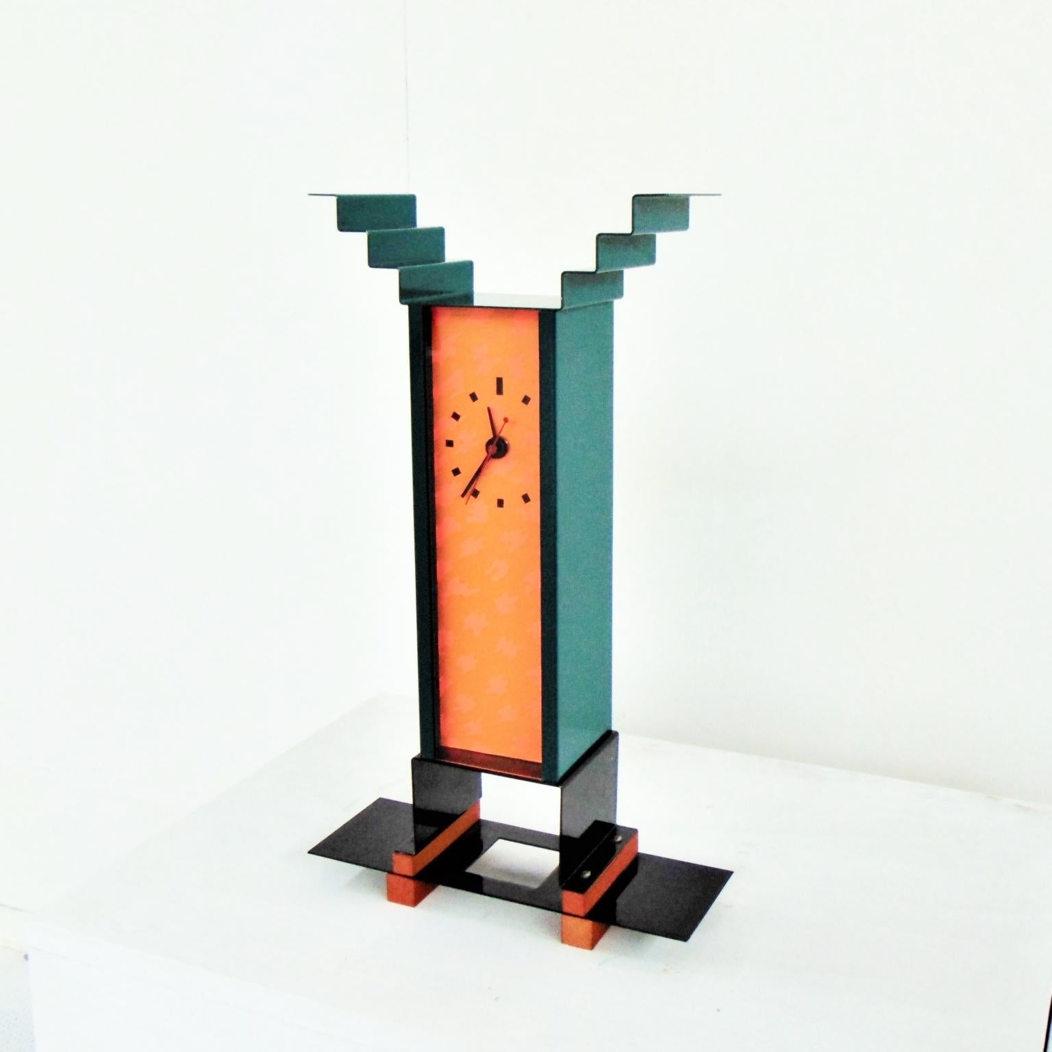 Objects for the Electronic Age was a series of items designed by the Memphis Group, of which George J. Sowden was one of the finders, together with Ettore Sottsass, Michele De Lucchi and many others.
The artwork is in dark green enameled steel, with