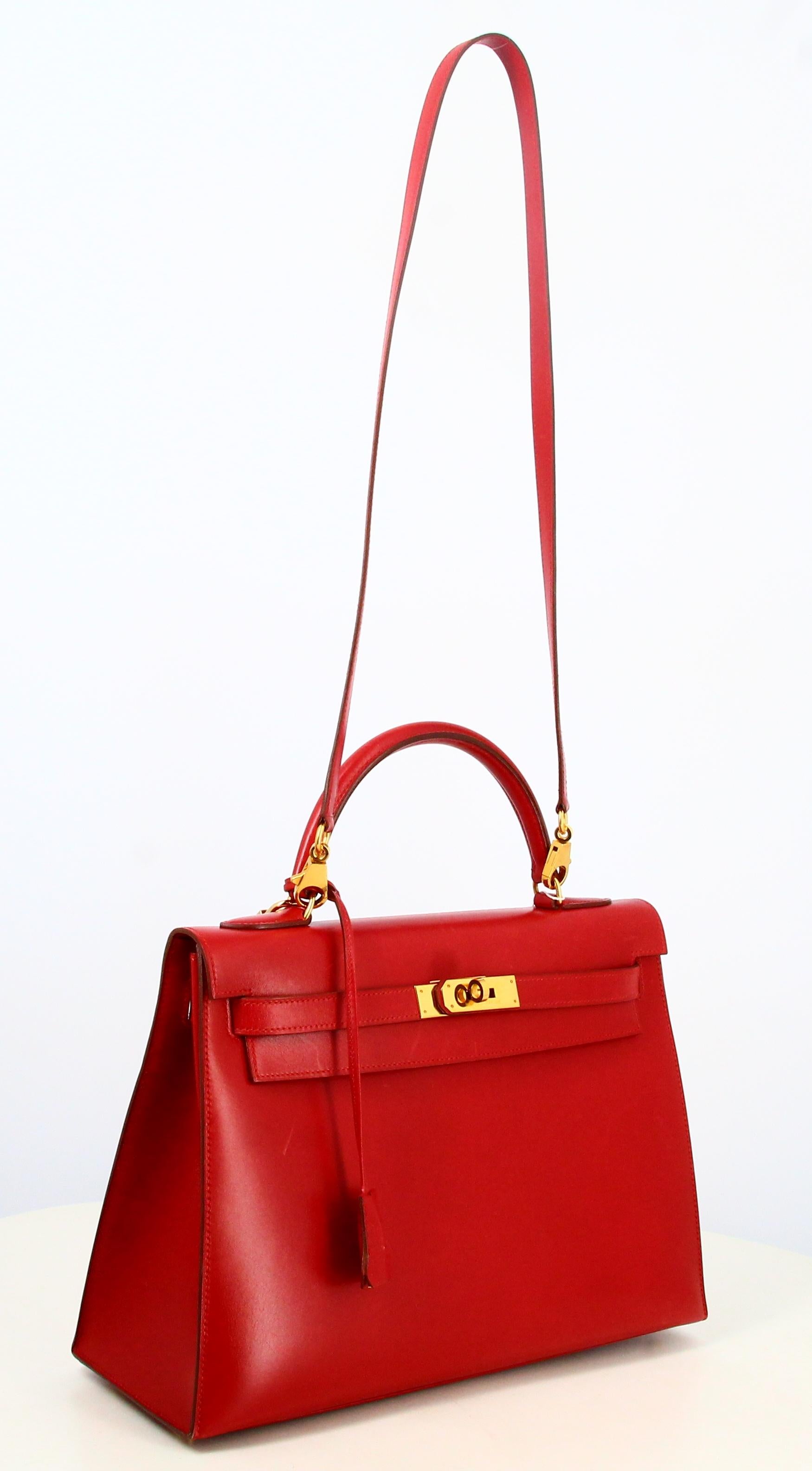 1983 Hermes Kelly Handbag Red Leather  In Good Condition For Sale In PARIS, FR