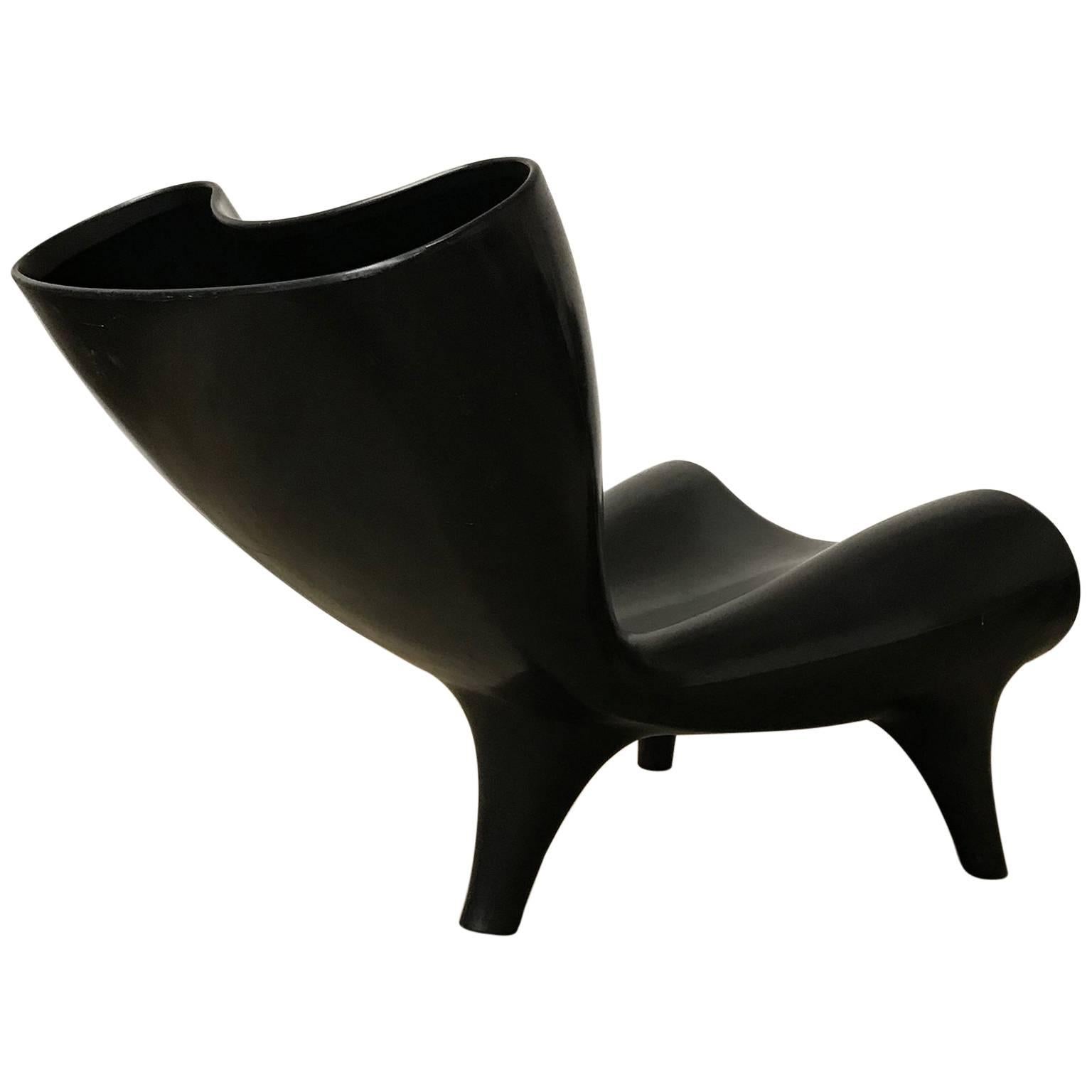 1983, Marc Newson, Chaise Orgone noire